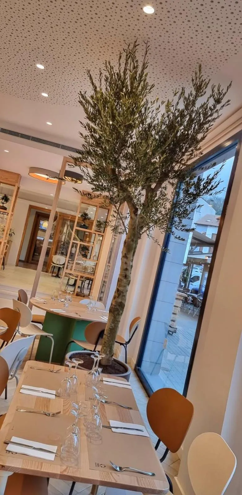 Restaurant/places to eat in Hotel Dos Rios Origen