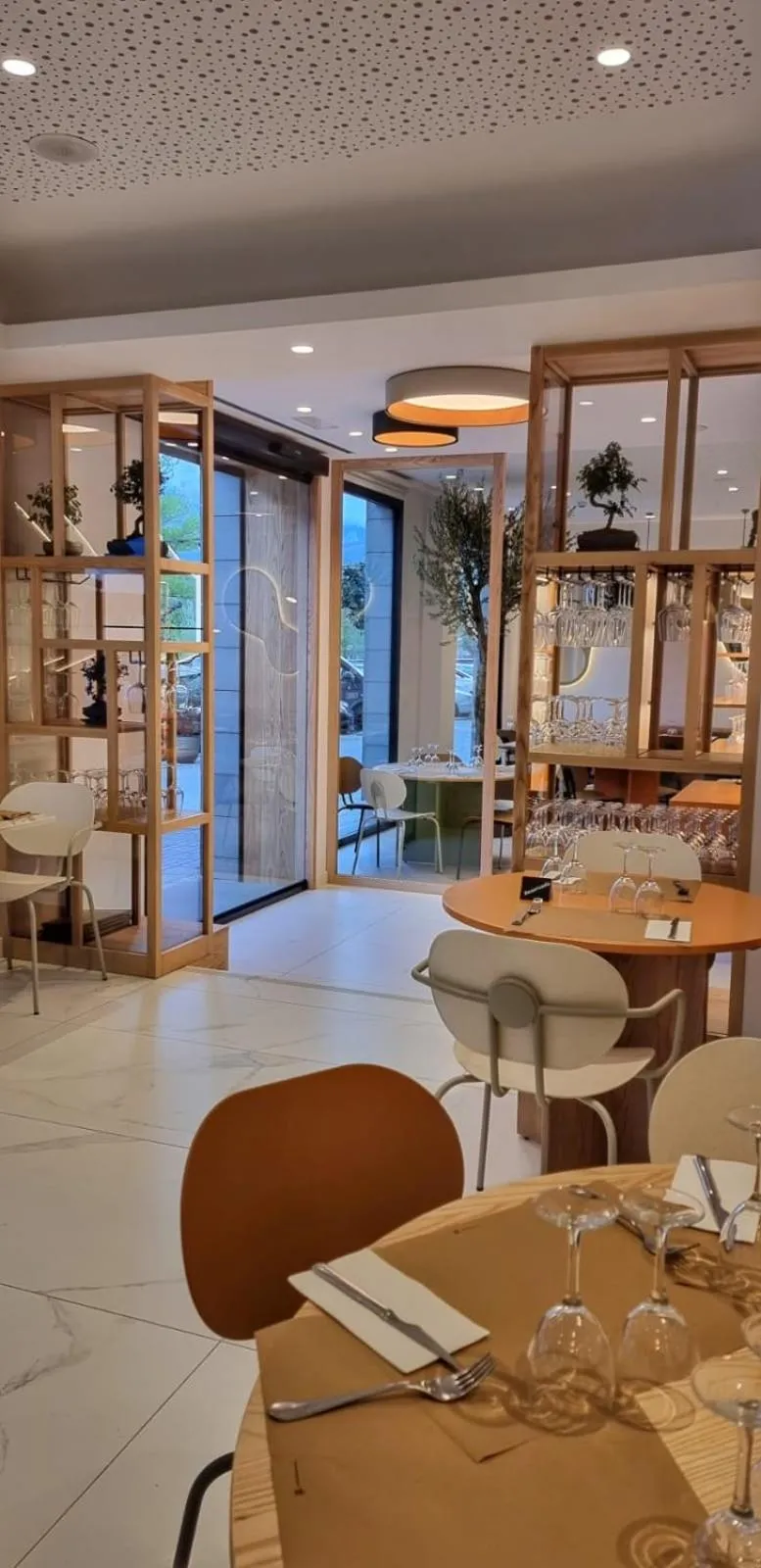 Restaurant/places to eat in Hotel Dos Rios Origen