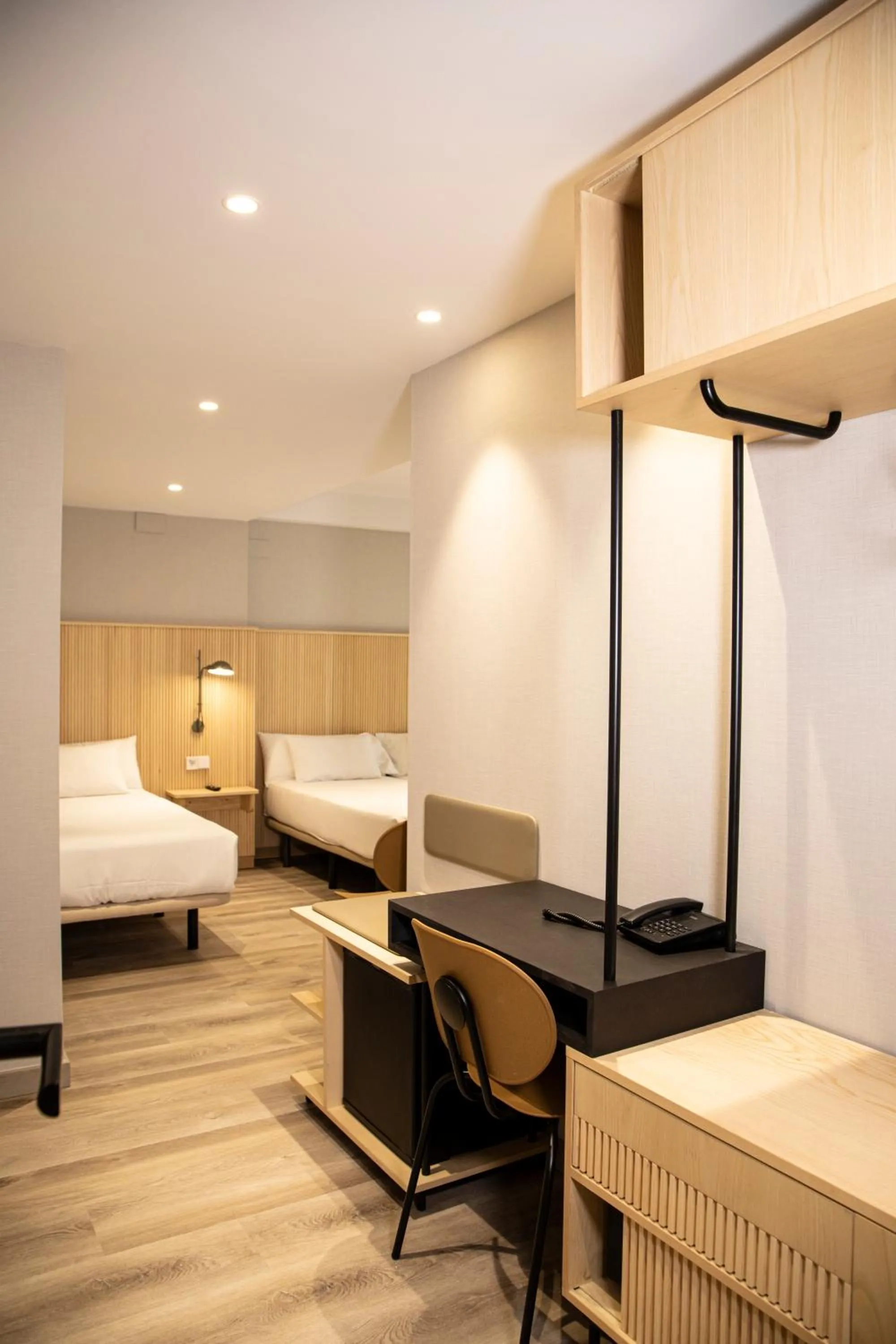 Photo of the whole room, Bed in Hotel Dos Rios Origen