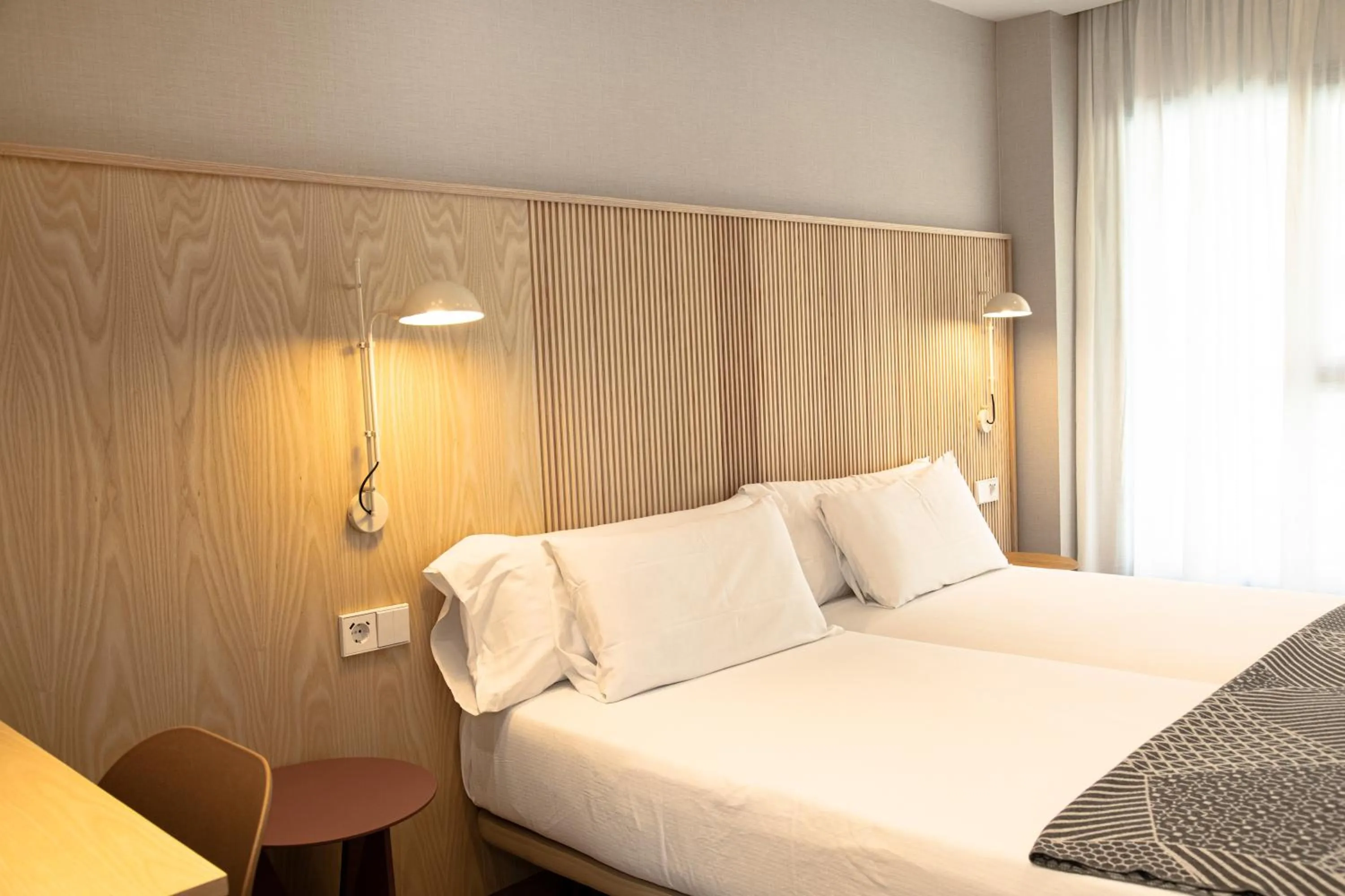 Photo of the whole room, Bed in Hotel Dos Rios Origen