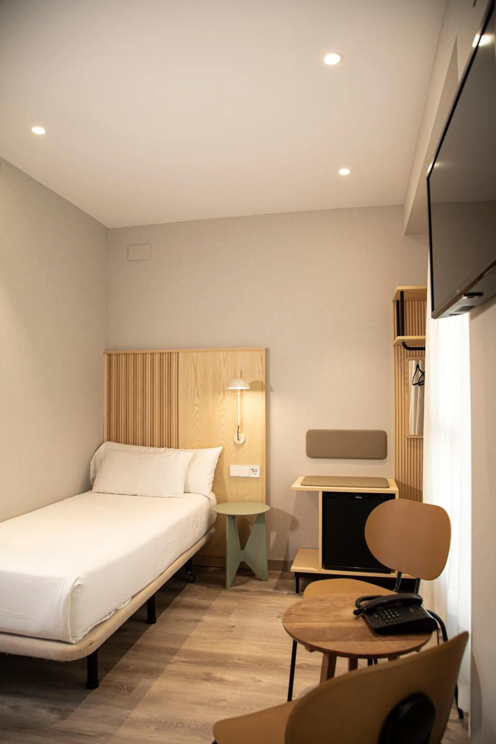 Photo of the whole room, Bed in Hotel Dos Rios Origen