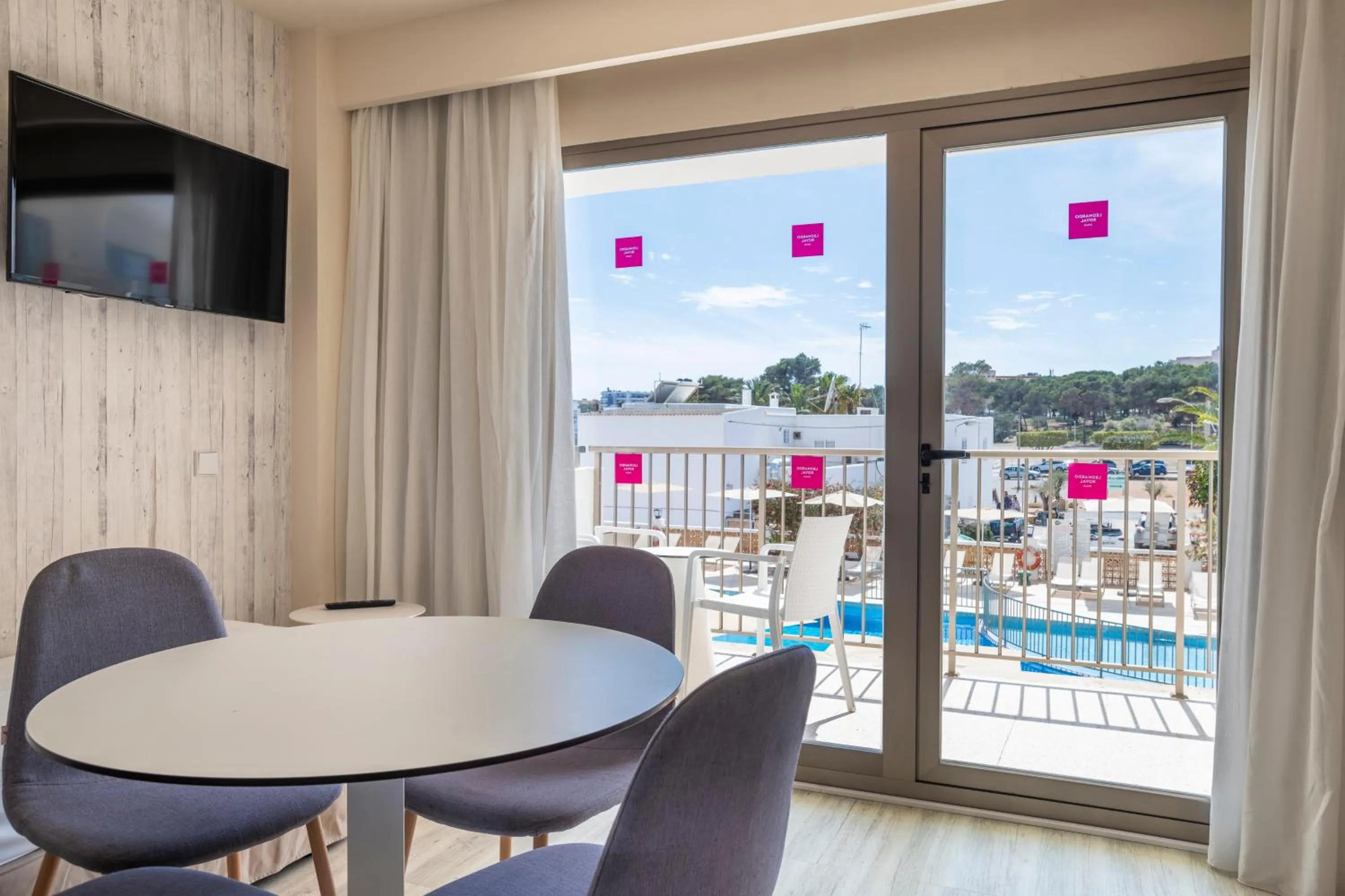 Living room in Leonardo Royal Hotel Ibiza Santa Eulalia