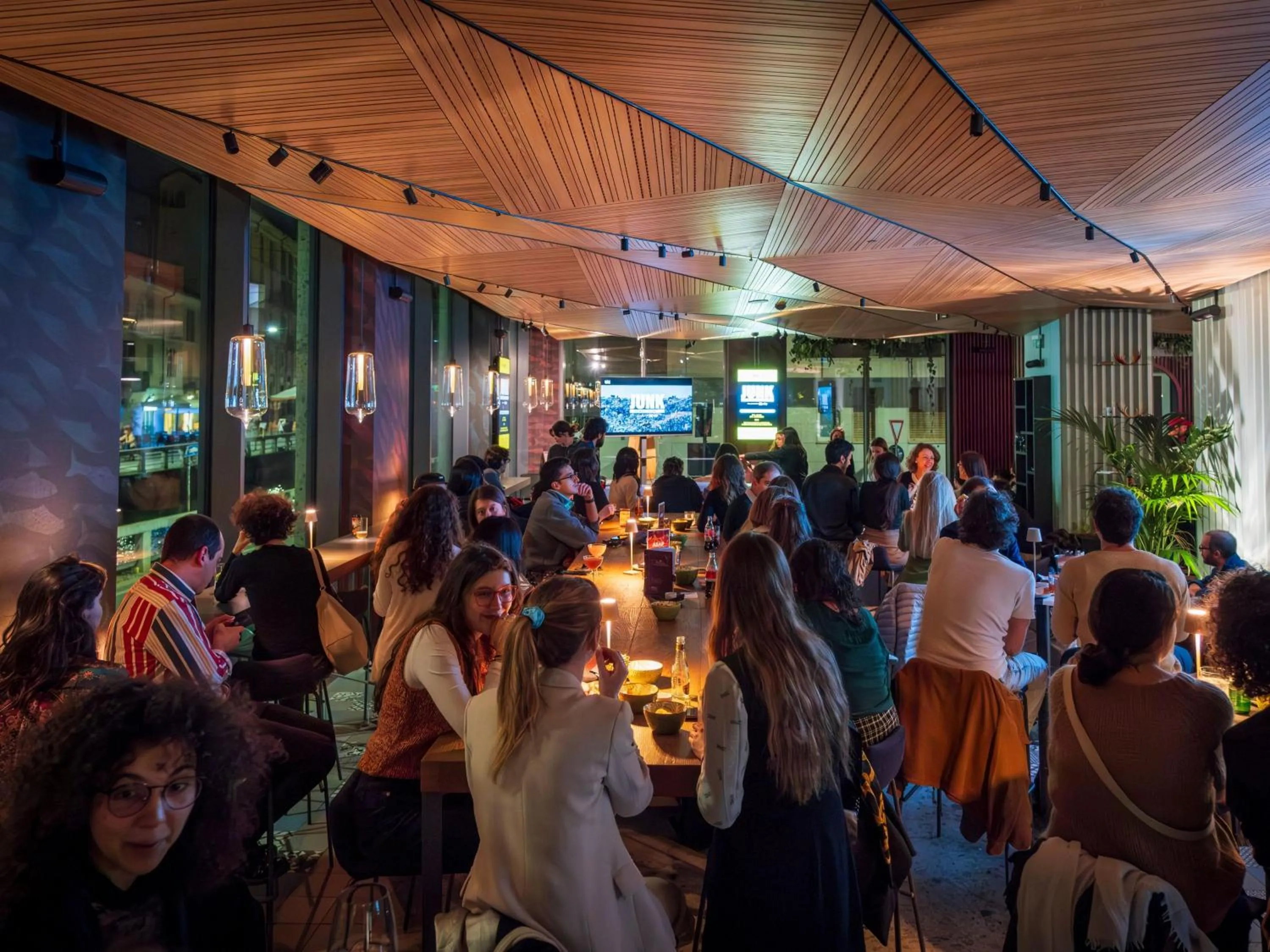 Activities in 21 House of Stories Navigli