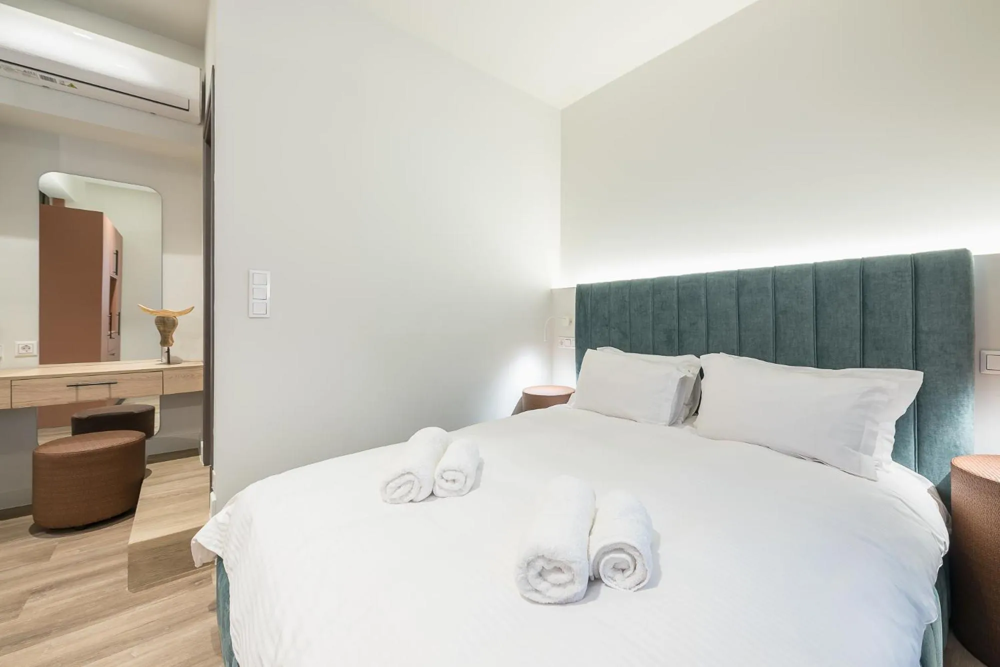 Bed in Aeiphoria Suites & Rooms - Athens