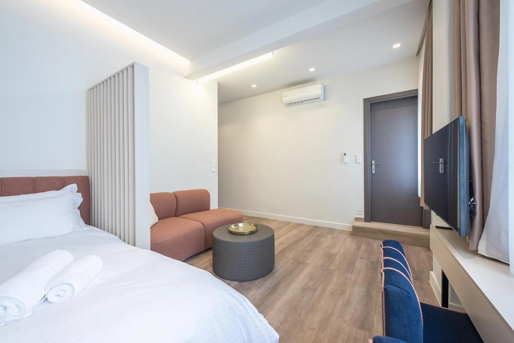 Photo of the whole room, Bed in Aeiphoria Suites & Rooms - Athens