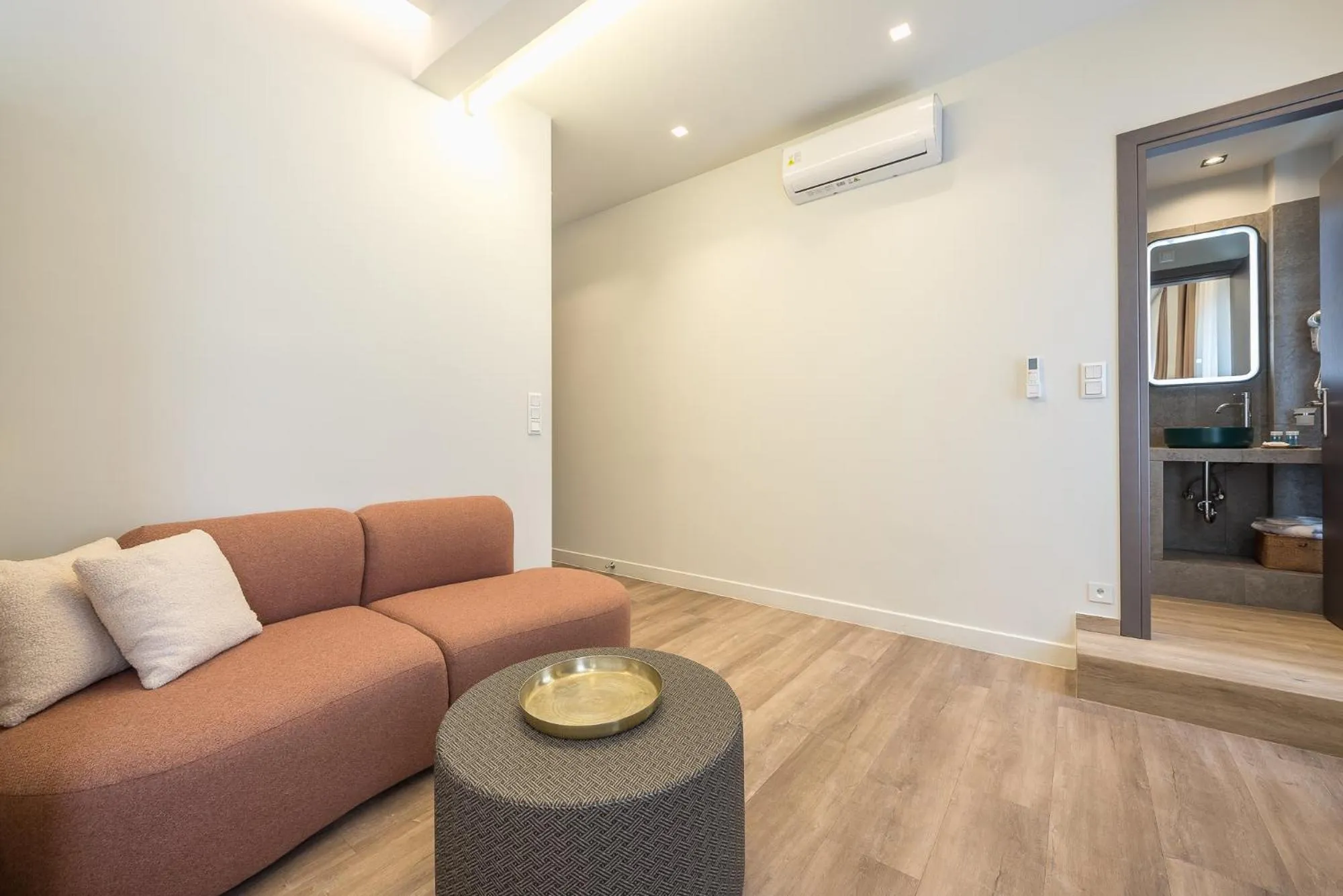 Seating area in Aeiphoria Suites & Rooms - Athens