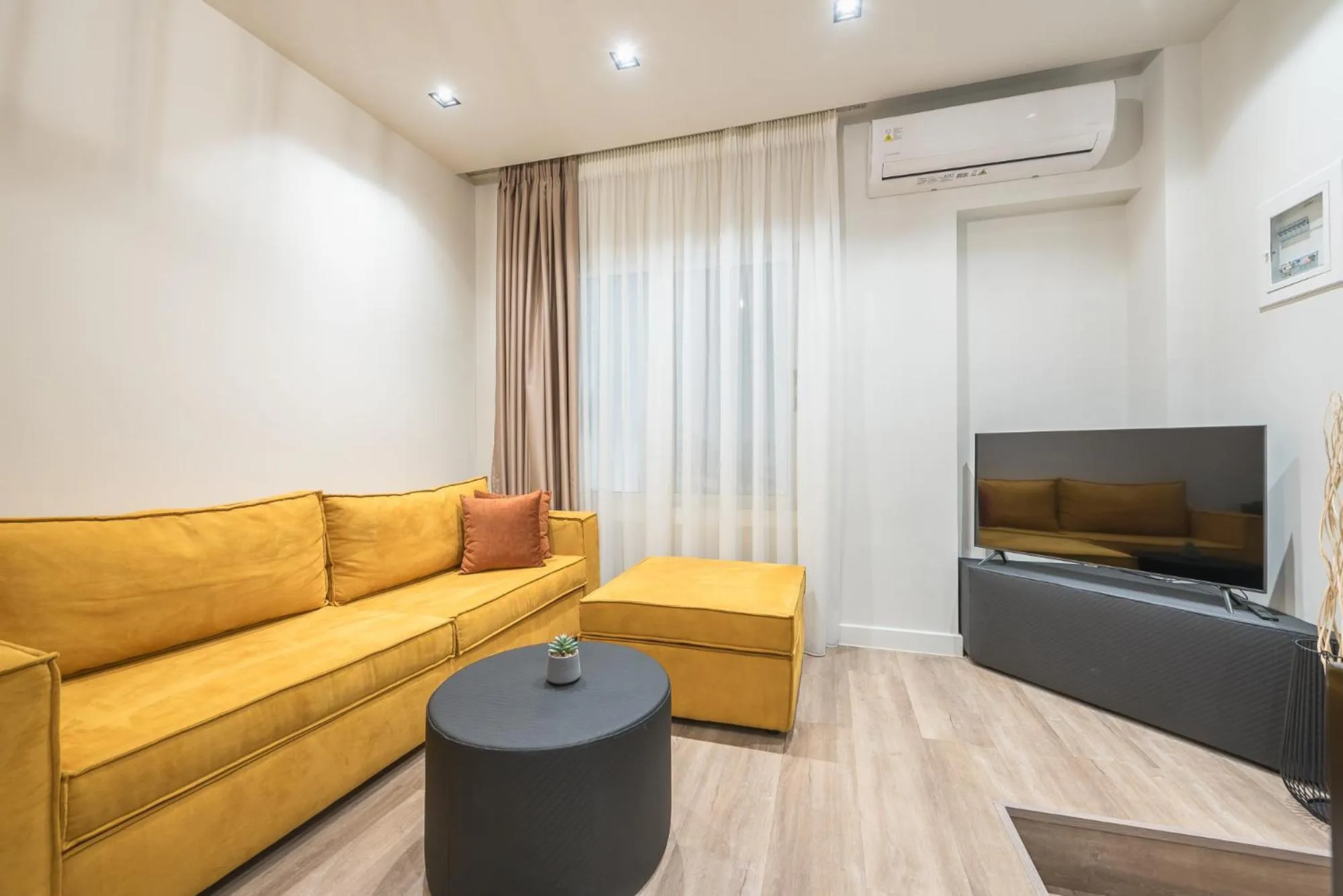 Seating area in Aeiphoria Suites & Rooms - Athens