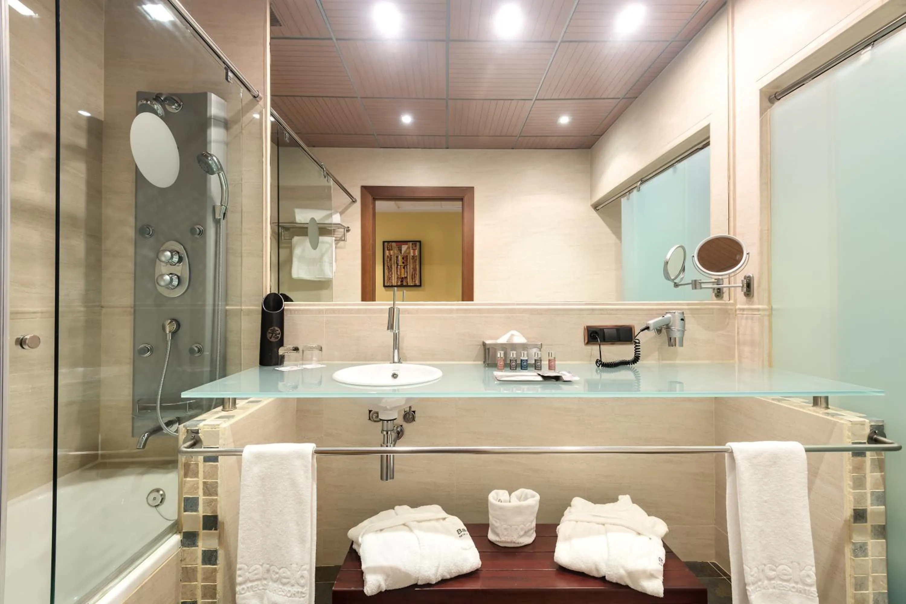 Superior Double or Twin Room with View in Hotel & Spa Monasterio de Boltaña