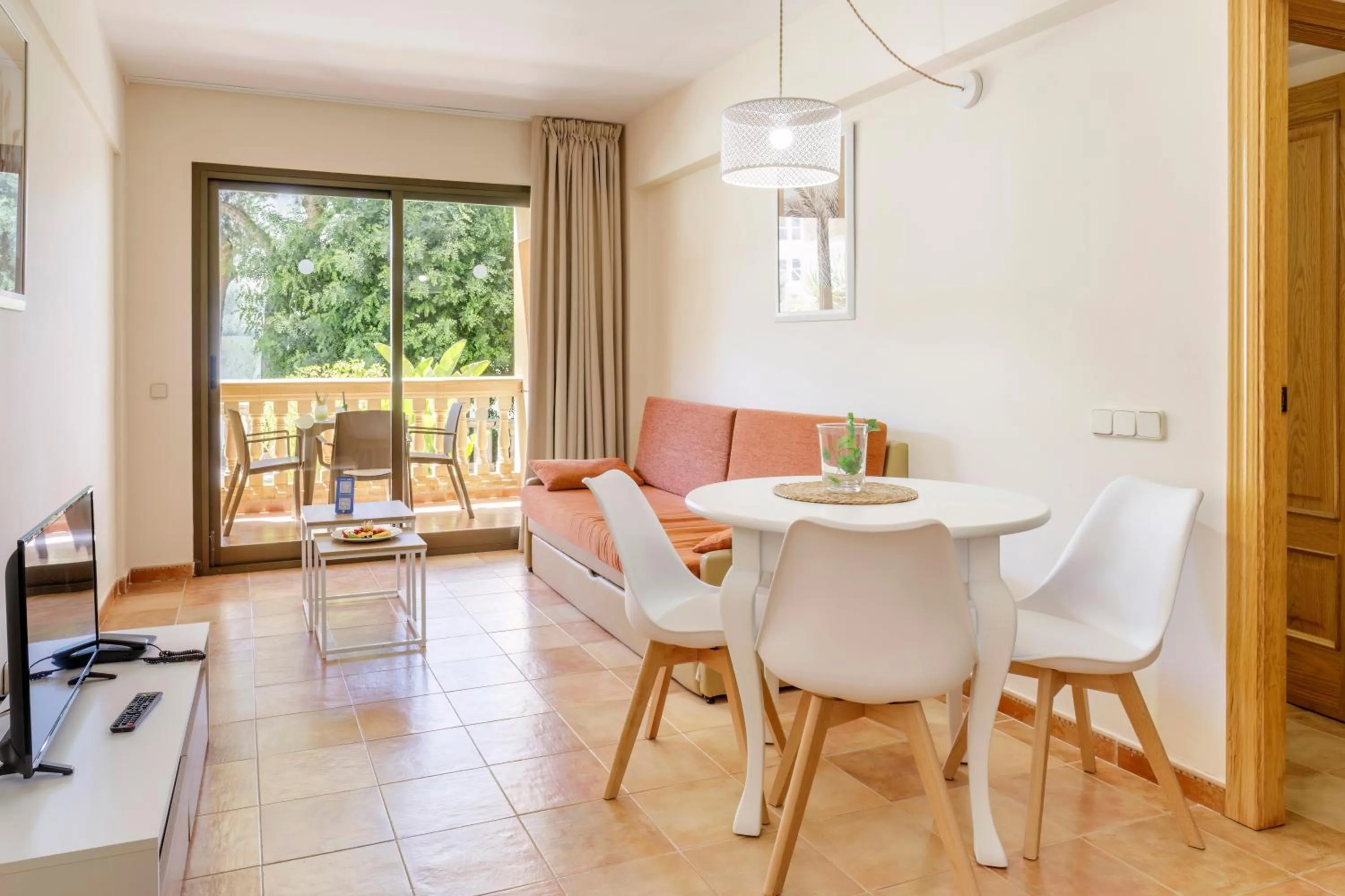 Living room in Mar Hotels Paguera & Spa