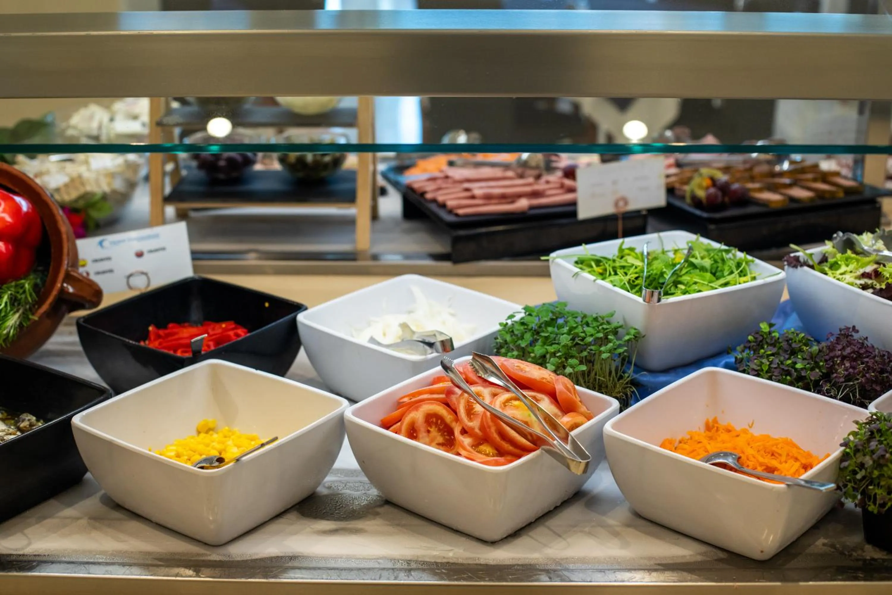 Food in Seramar Hotel Comodoro Playa