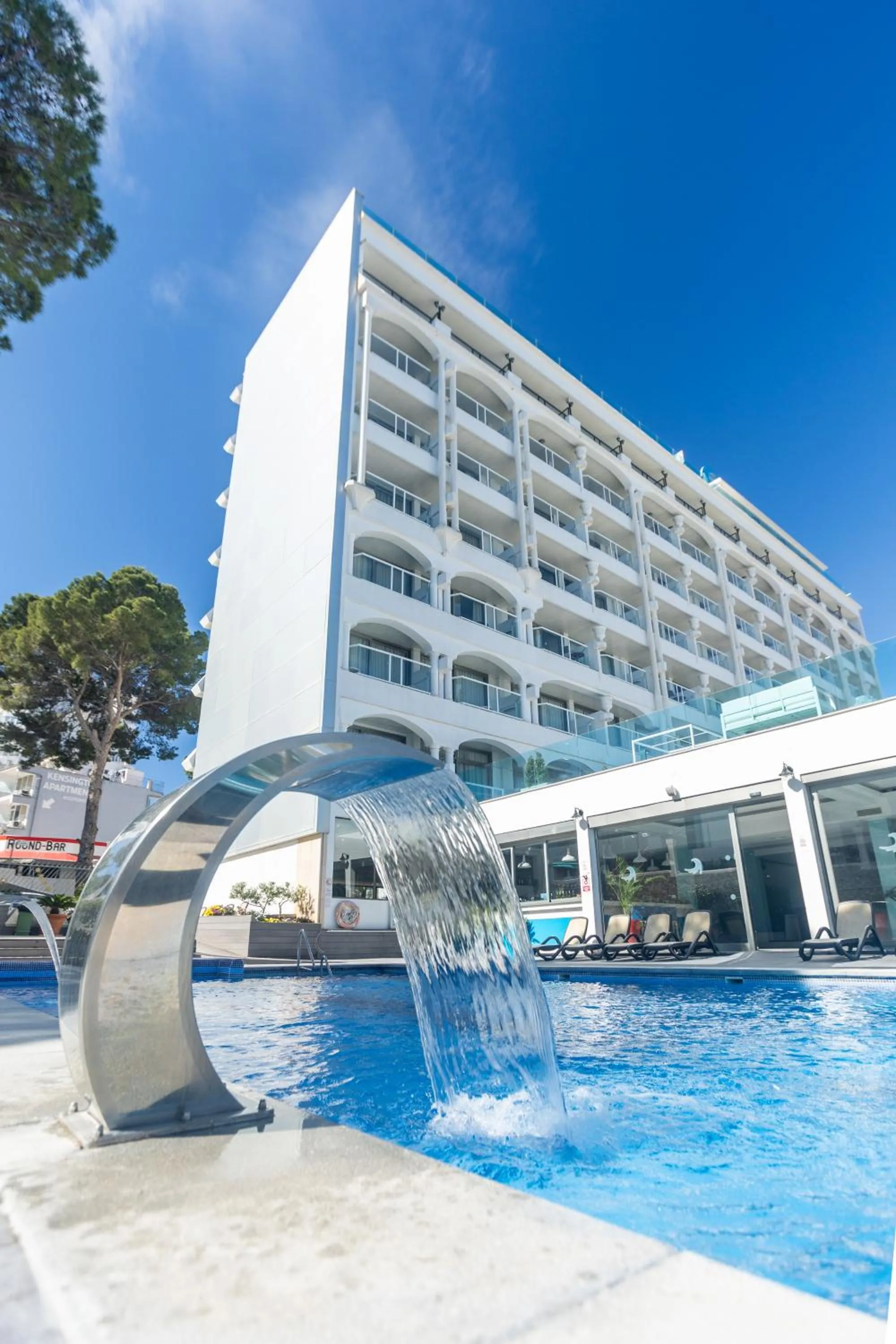 Property building in Seramar Hotel Comodoro Playa