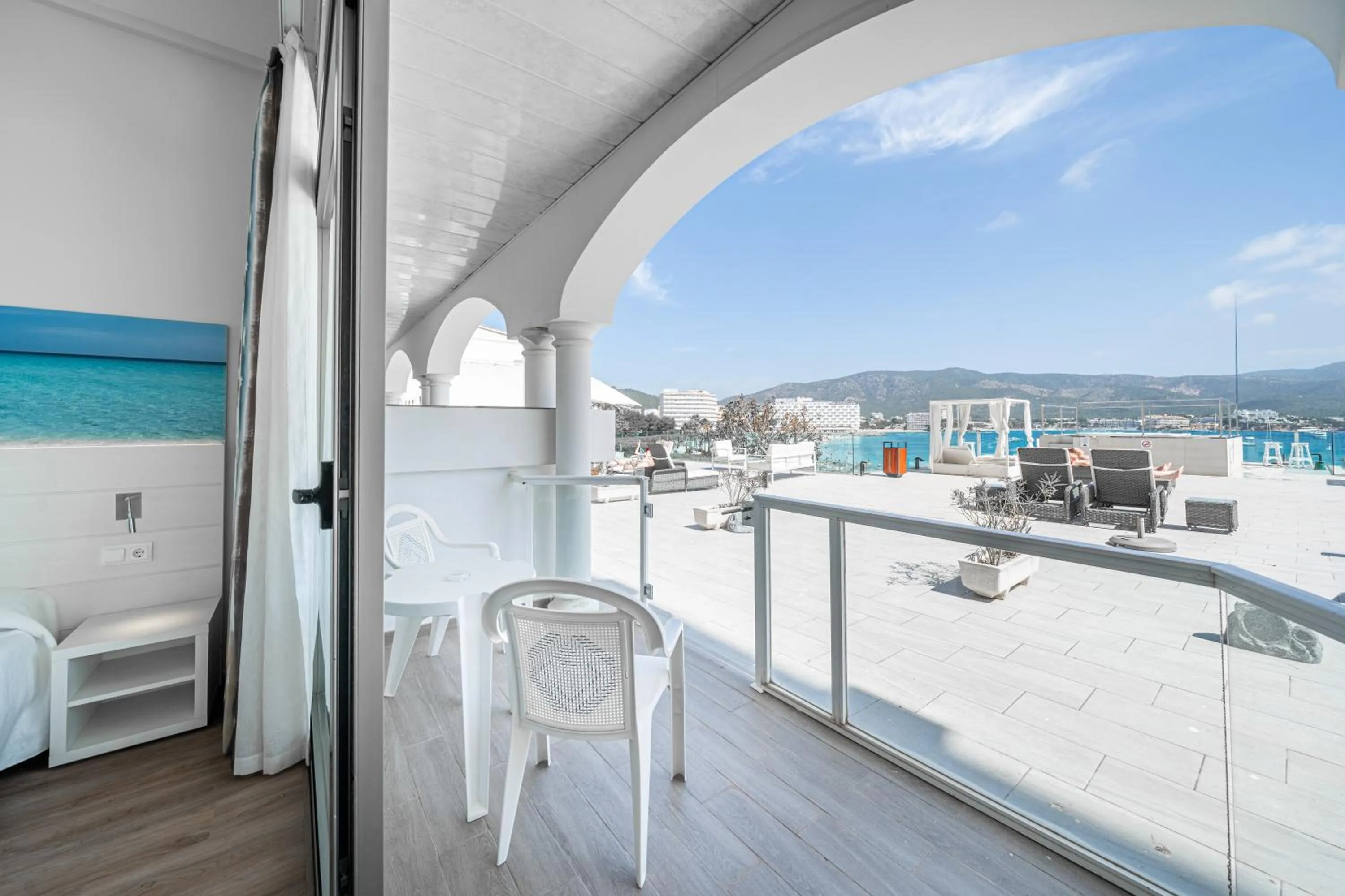 Solarium in Seramar Hotel Comodoro Playa