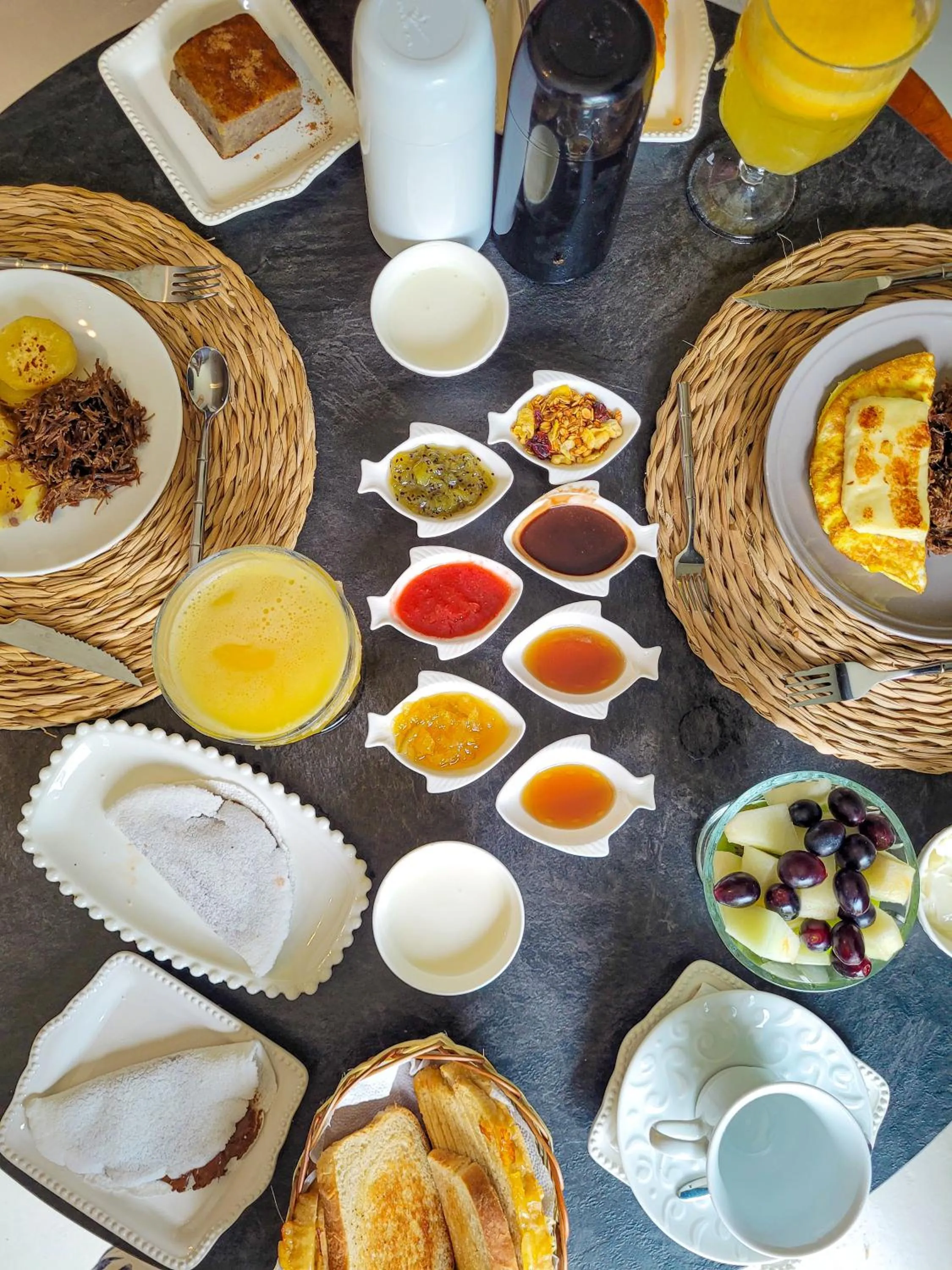 Breakfast in Taboo Milagres