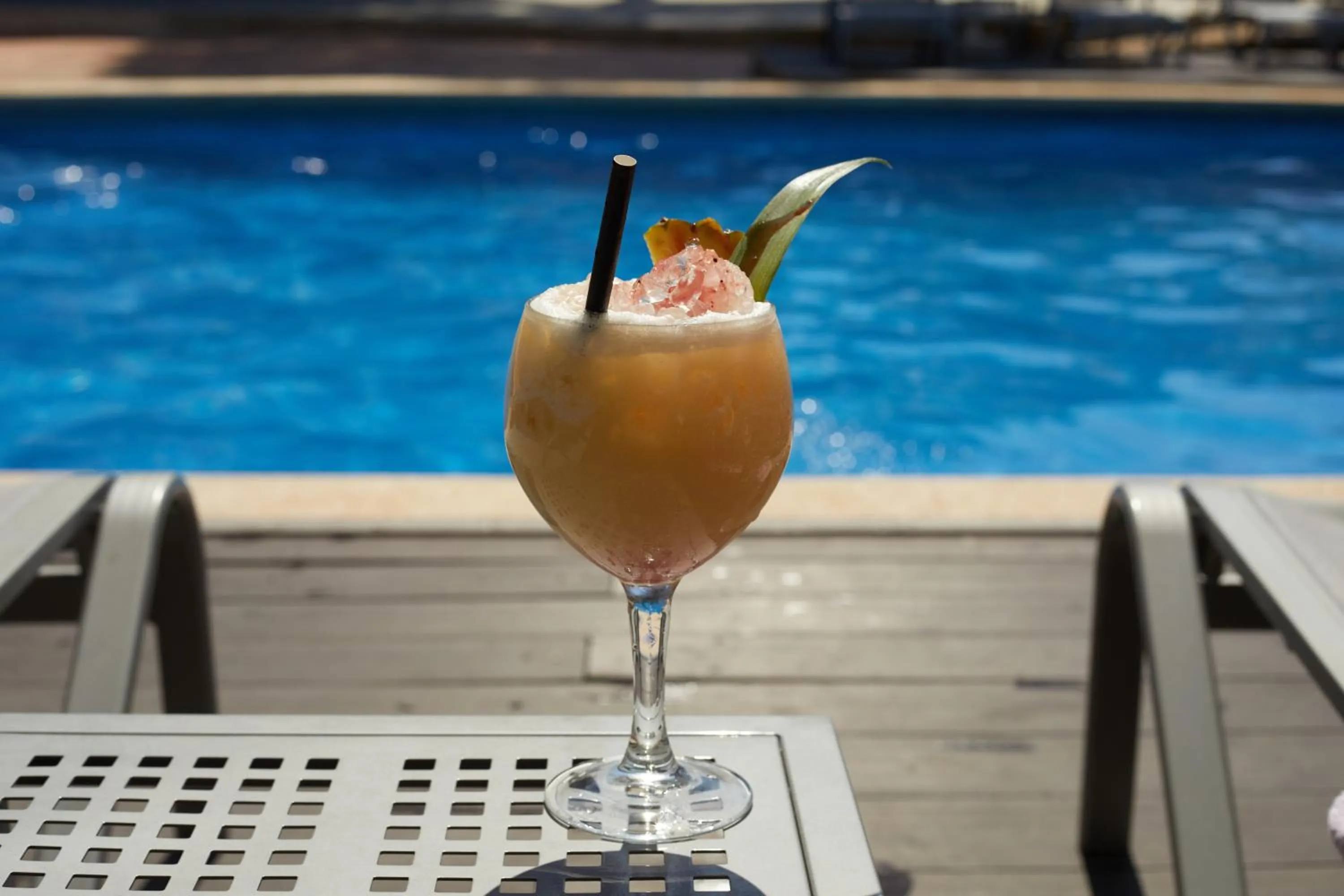 Drinks in JS Paradise Sport - Adults Only