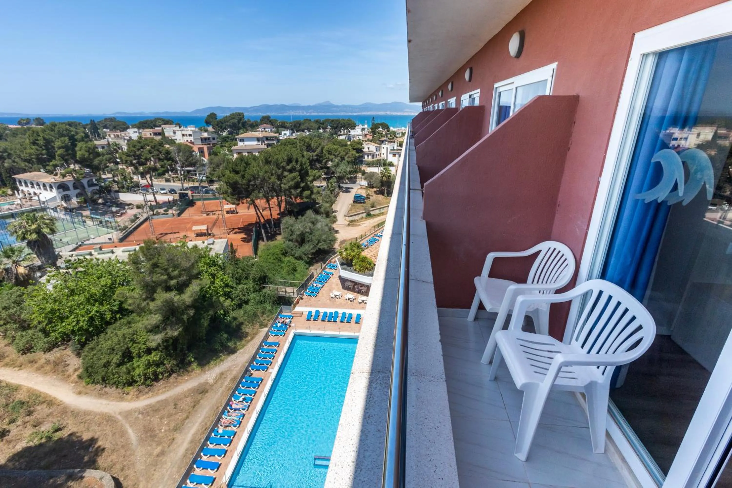 Pool view in Seramar Hotel Luna Park Adults Only