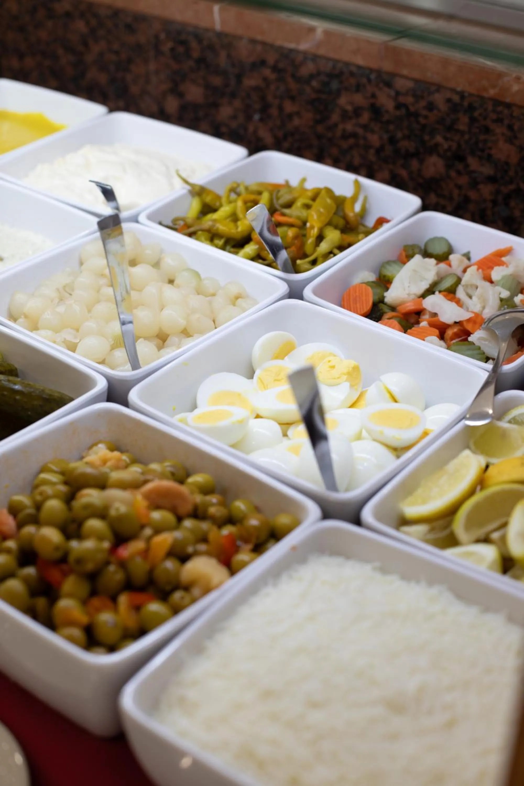 Restaurant/places to eat in Seramar Hotel Luna Park Adults Only