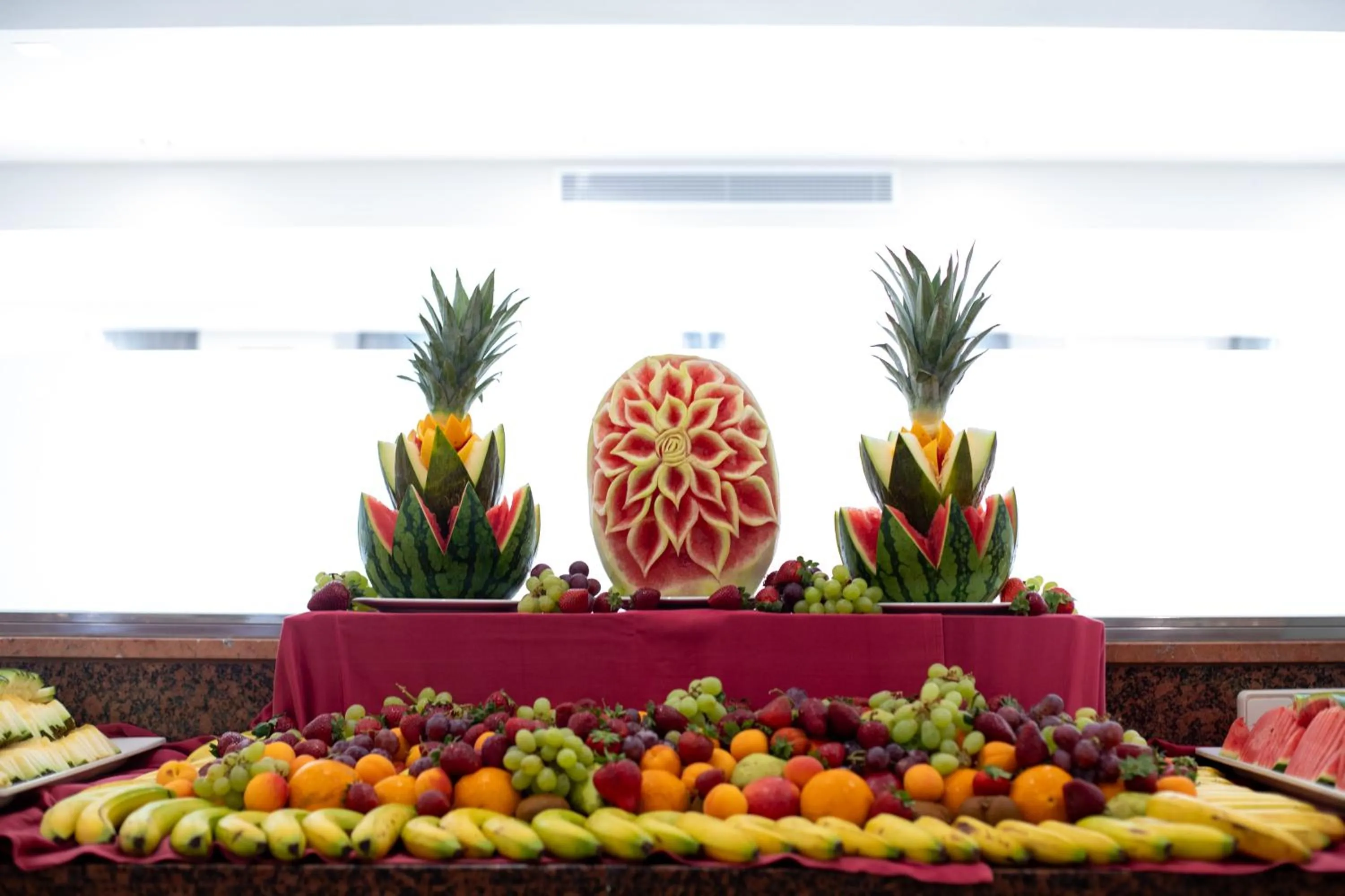 Restaurant/places to eat in Seramar Hotel Luna Park Adults Only