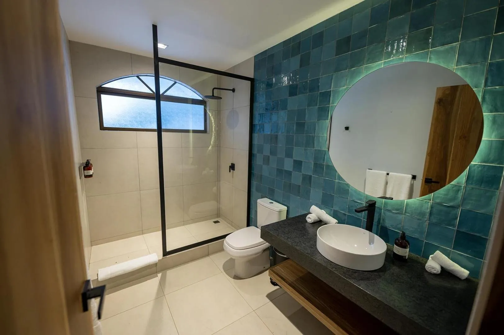 Bathroom in Marala Hotel