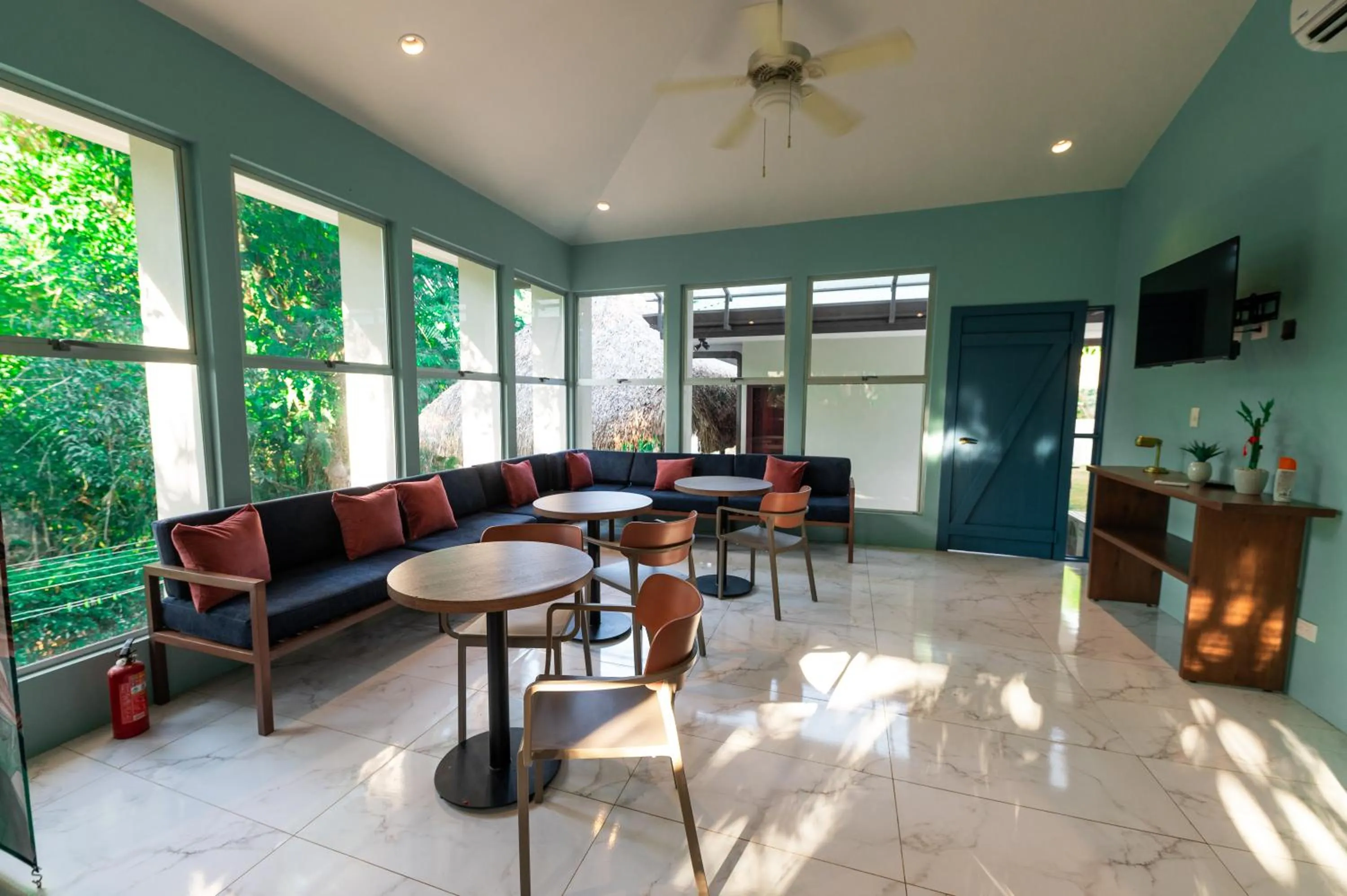 Living room in Marala Hotel