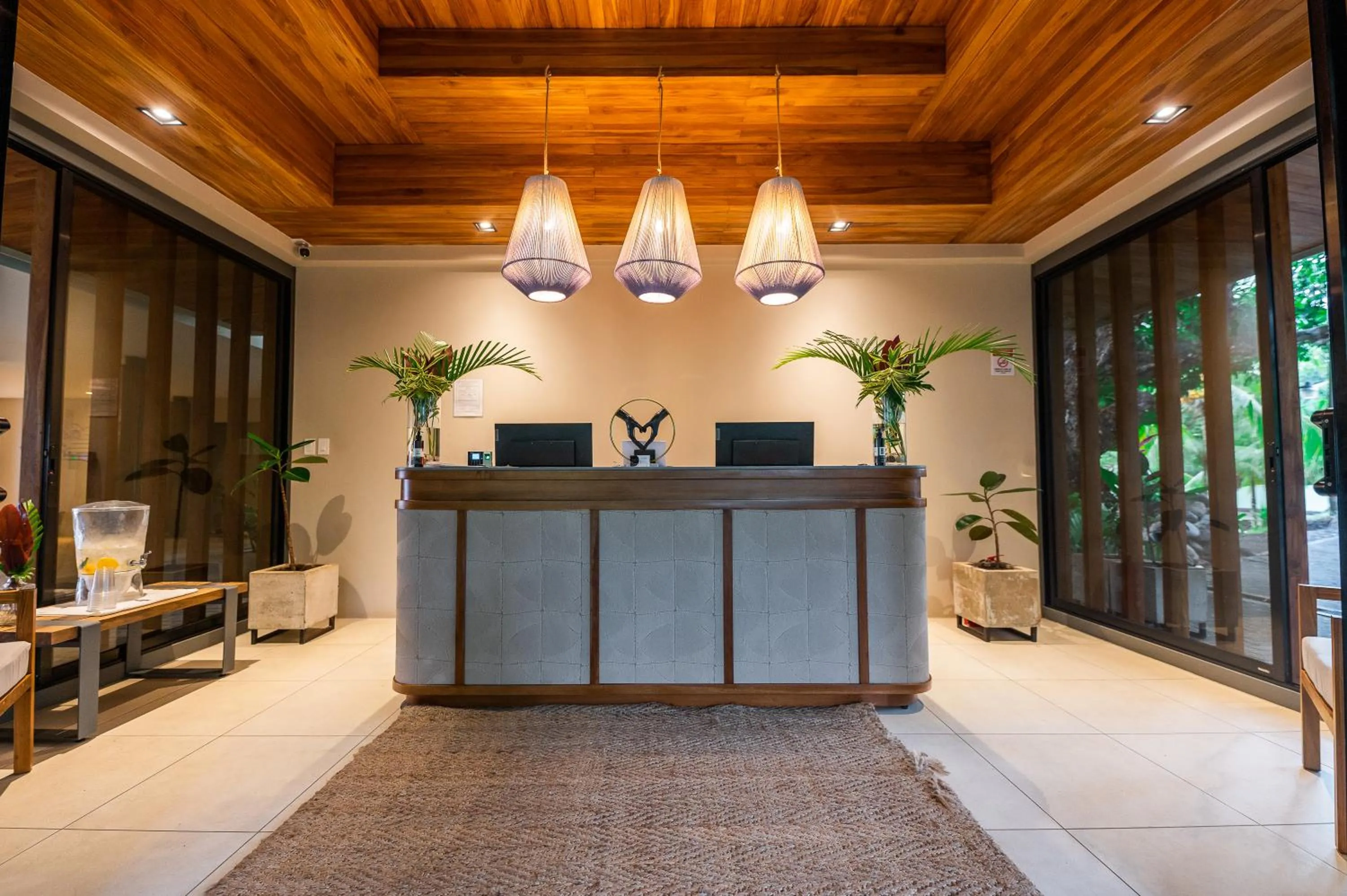 Lobby or reception in Marala Hotel