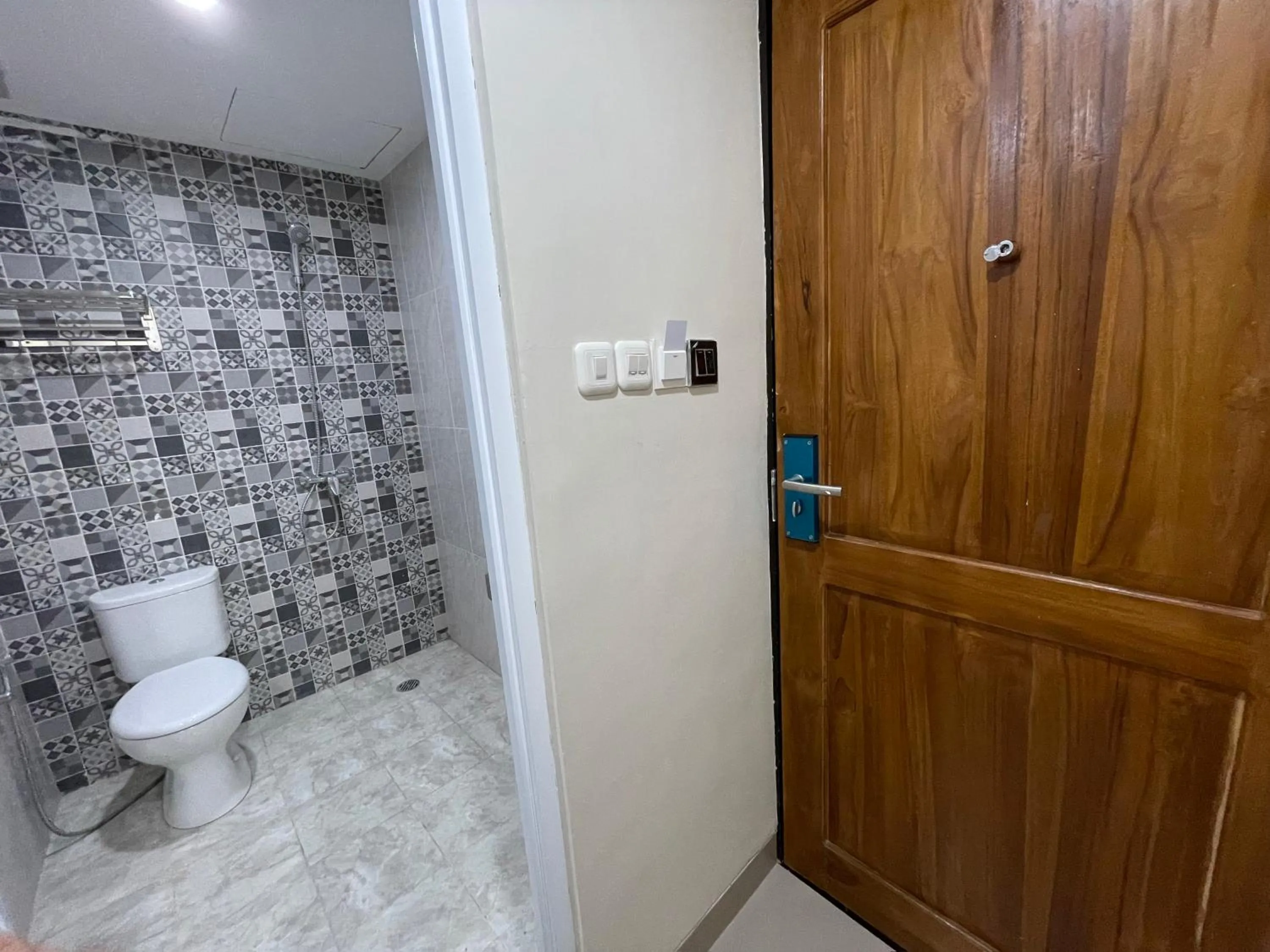 Toilet in Liberta Home Seririt Bali