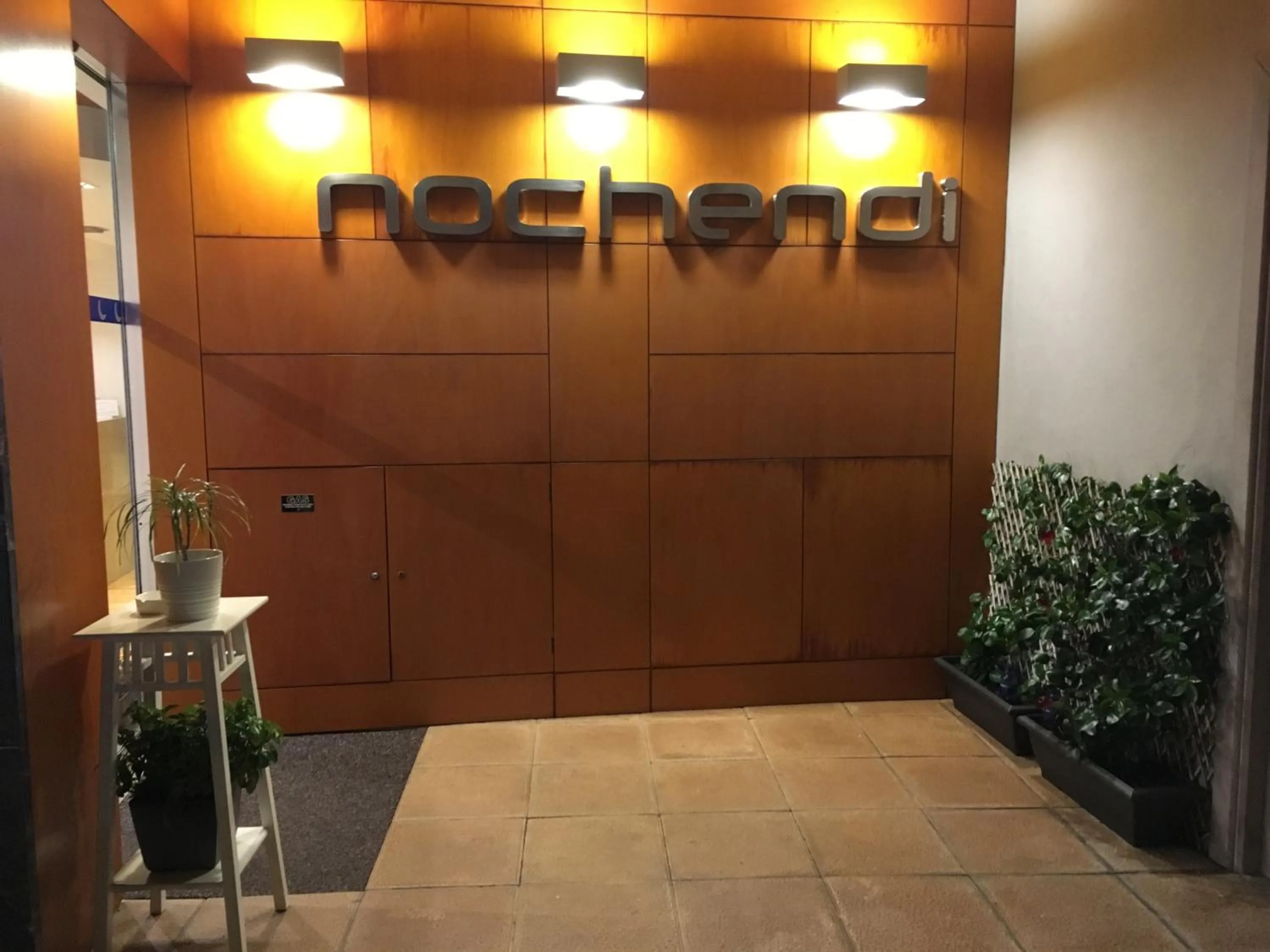 Facade/entrance in Hotel Nochendi
