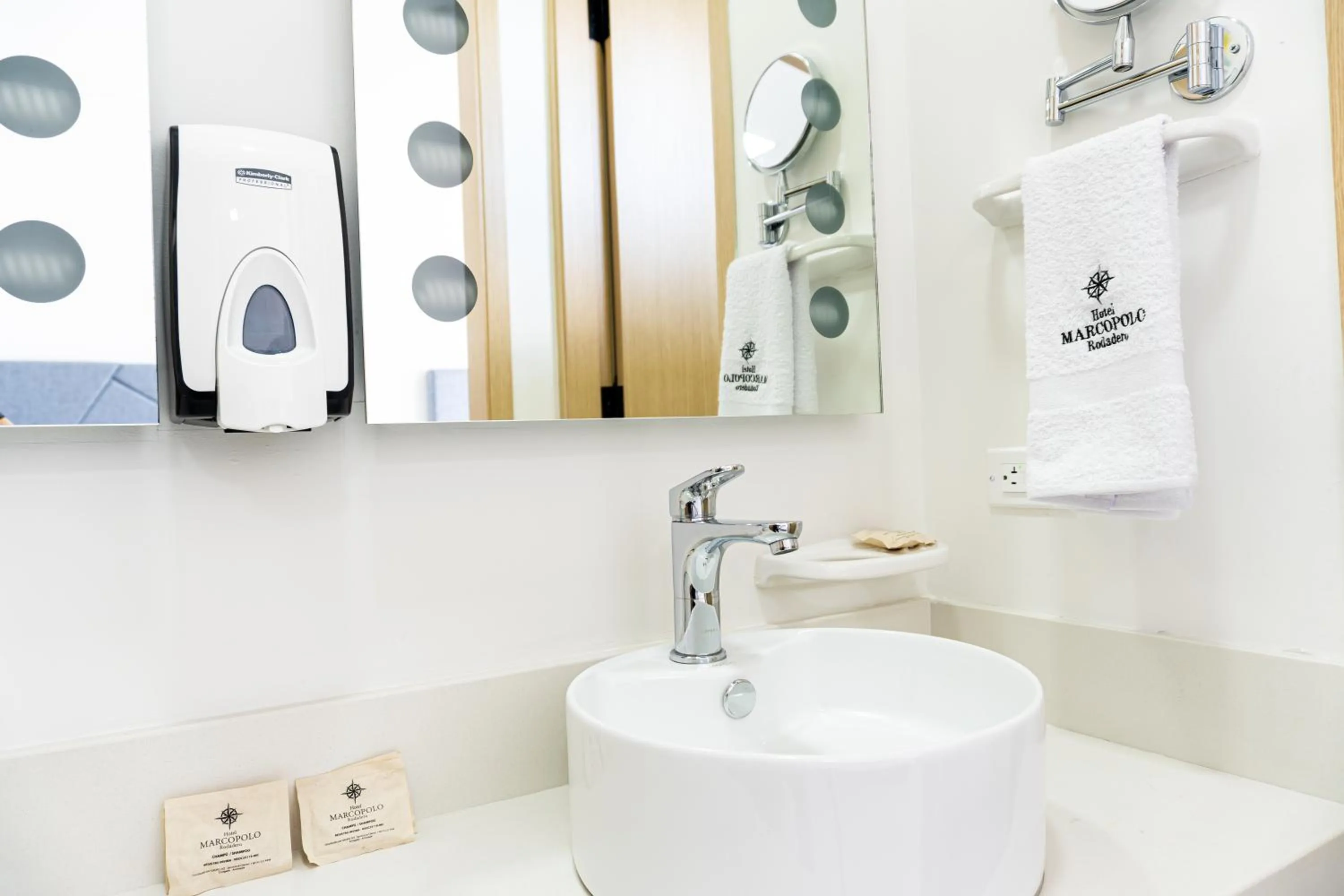 Bathroom in Hotel Marco Polo Rodadero