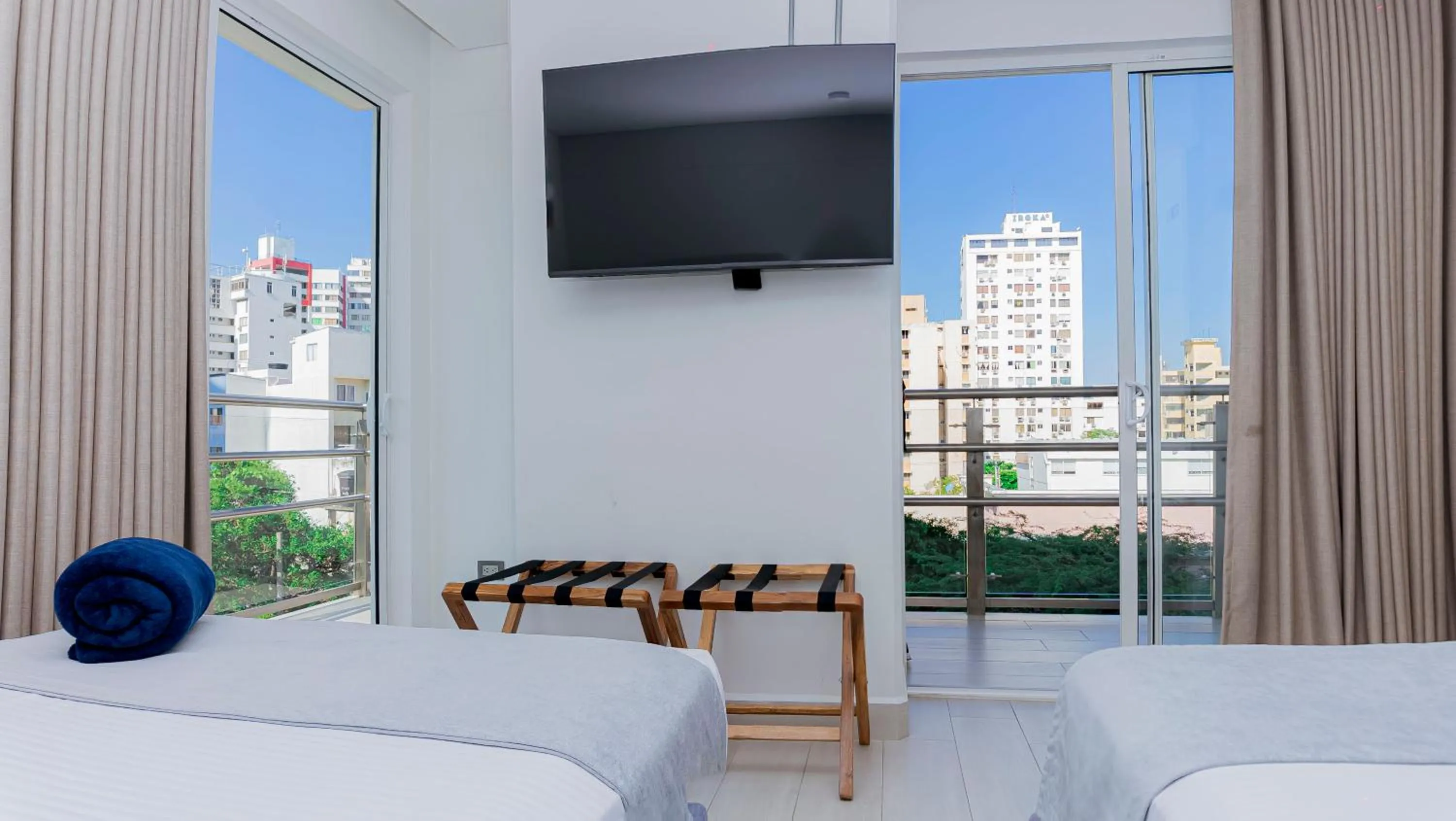 Photo of the whole room, Bed in Hotel Marco Polo Rodadero