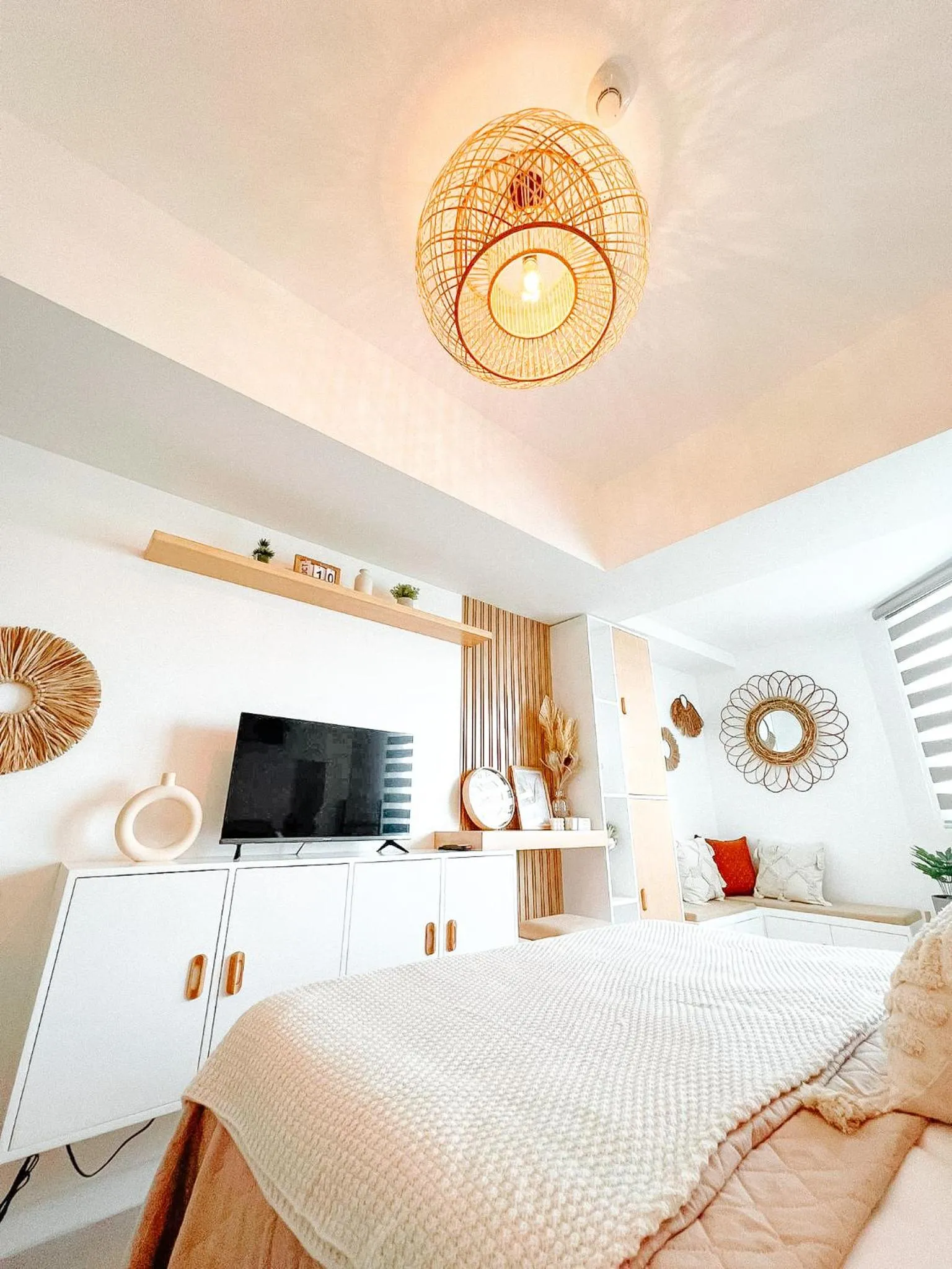 TV and multimedia, Bed in Serenity Sanctuary at Azure North Residences