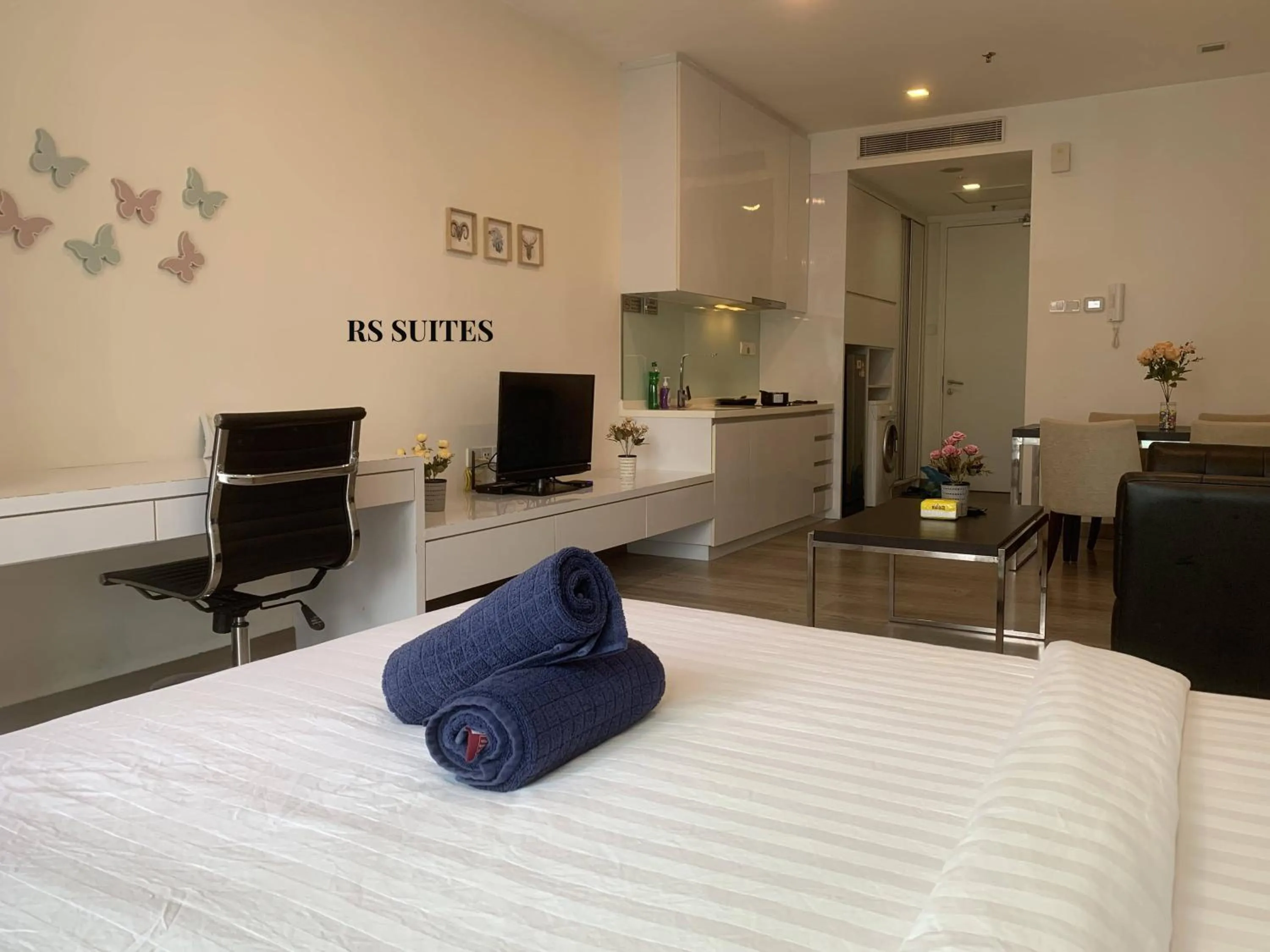 Bed in RS Suites In Bukit Bintang