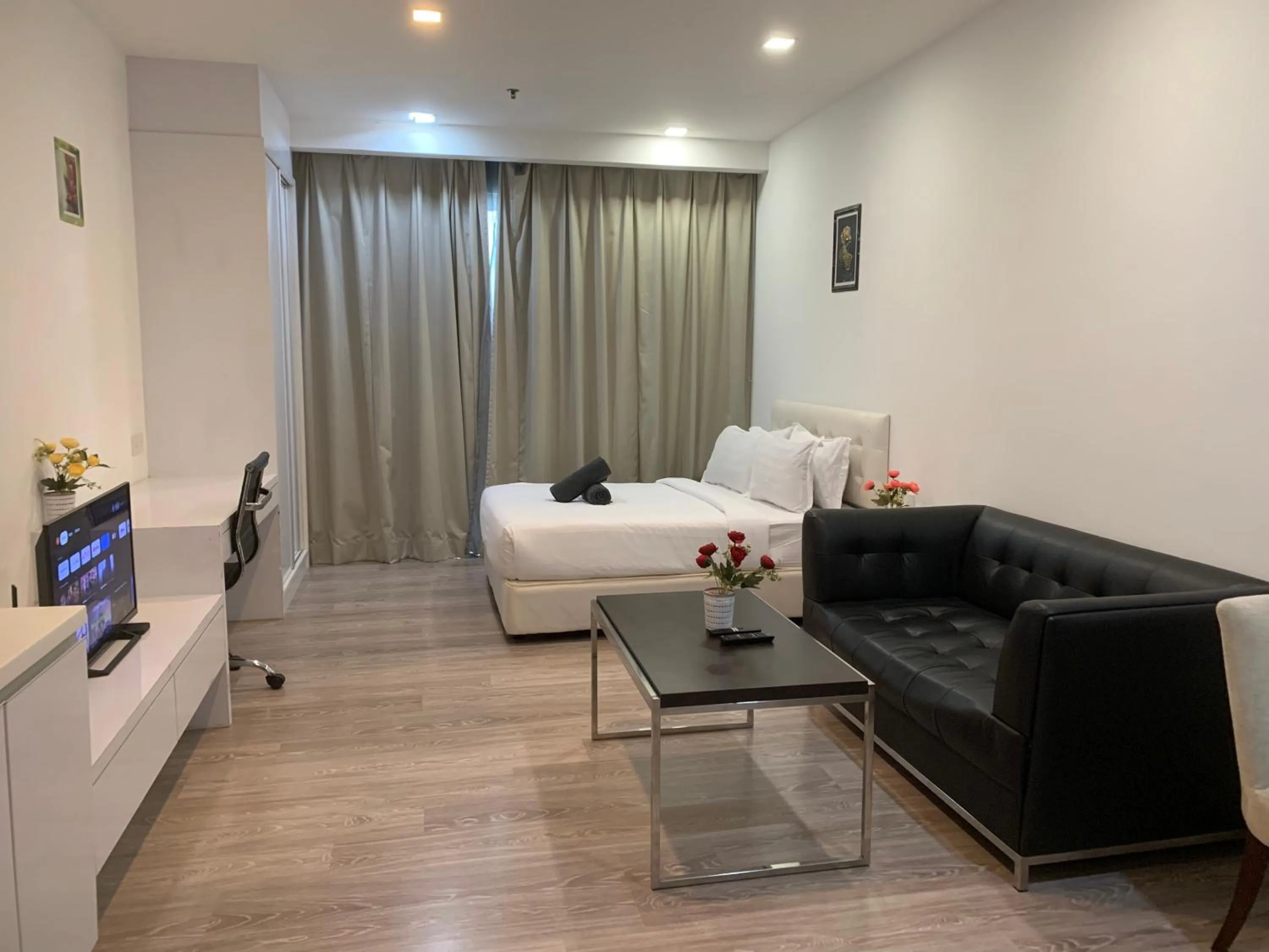 Bed in RS Suites In Bukit Bintang