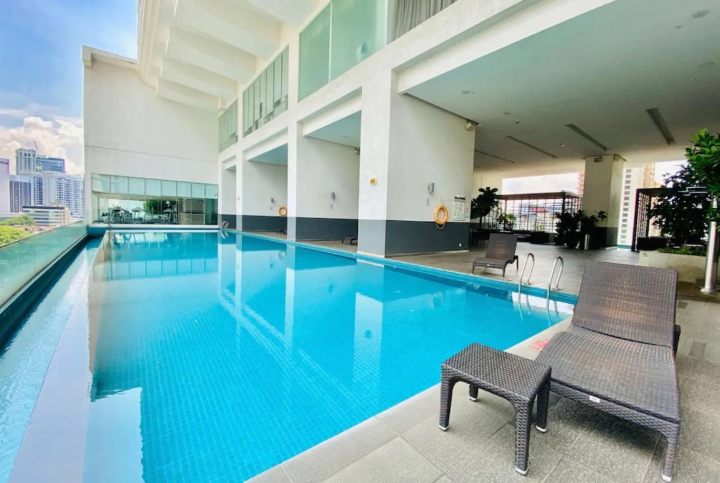 Pool view in RS Suites In Bukit Bintang