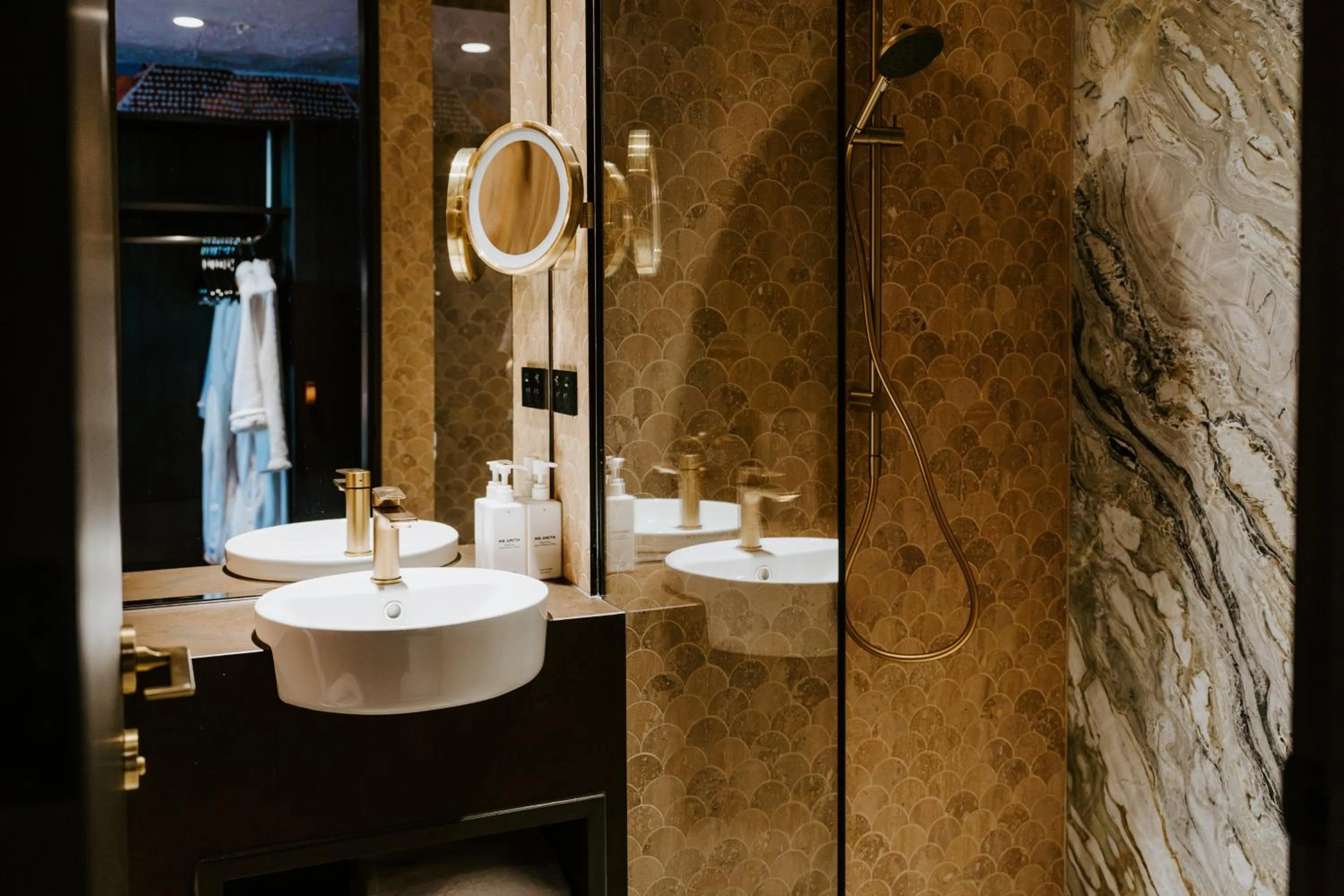 Shower in The Motley Hotel Richmond, Tapestry Collection by Hilton