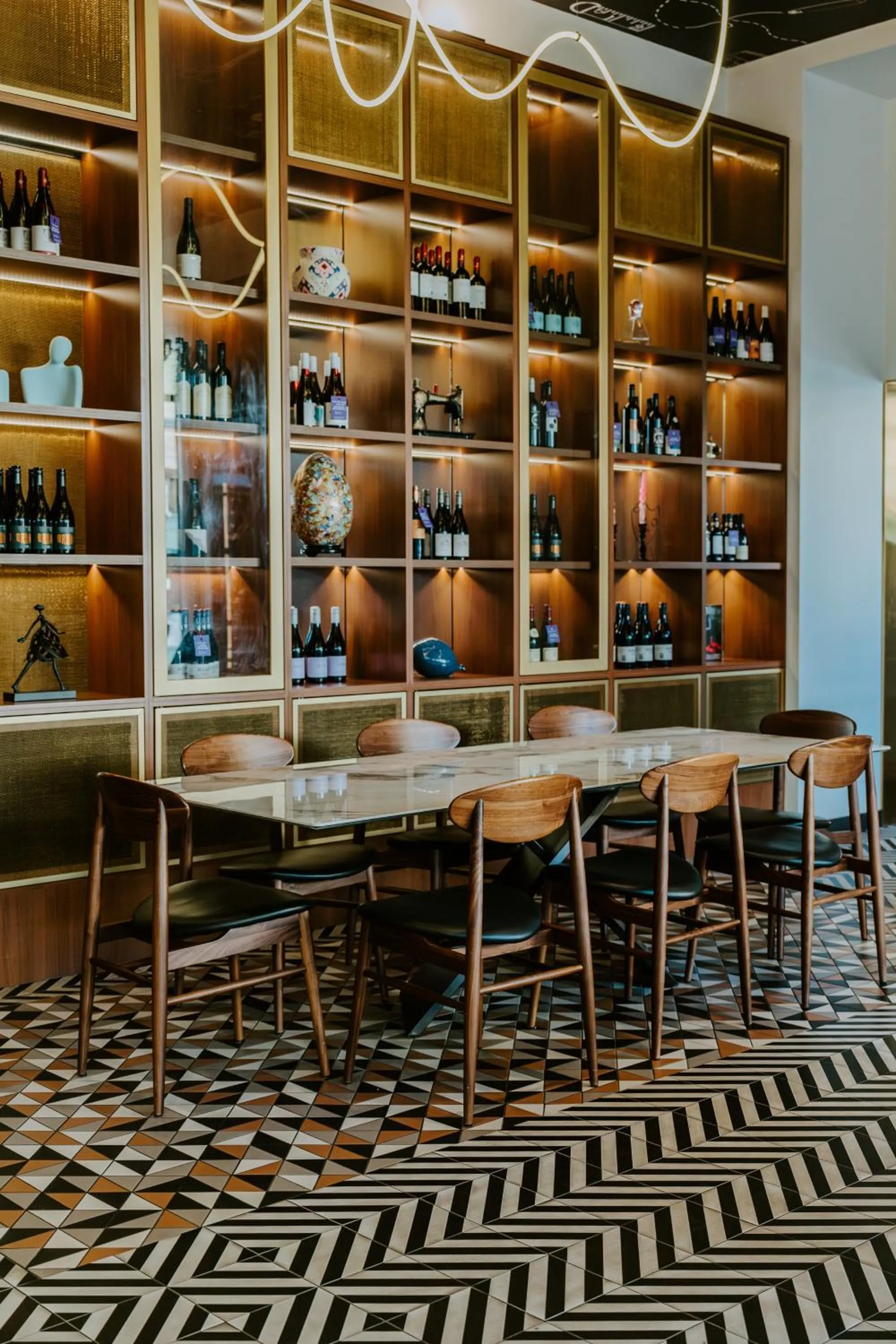 Lounge or bar in The Motley Hotel Richmond, Tapestry Collection by Hilton