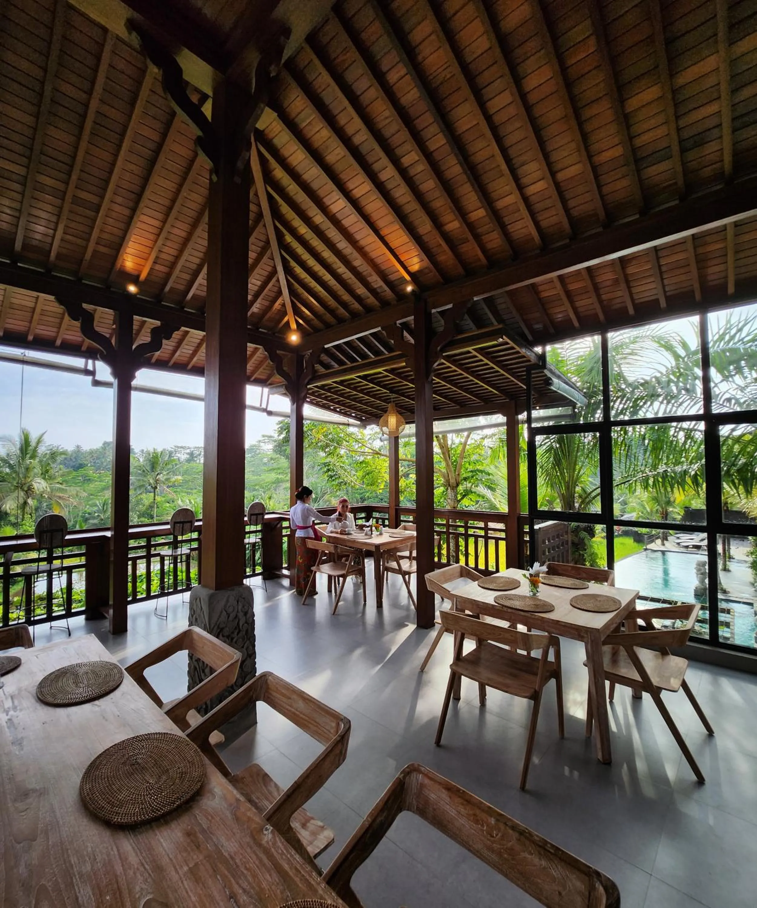 Restaurant/places to eat in Pinggala Villa Ubud