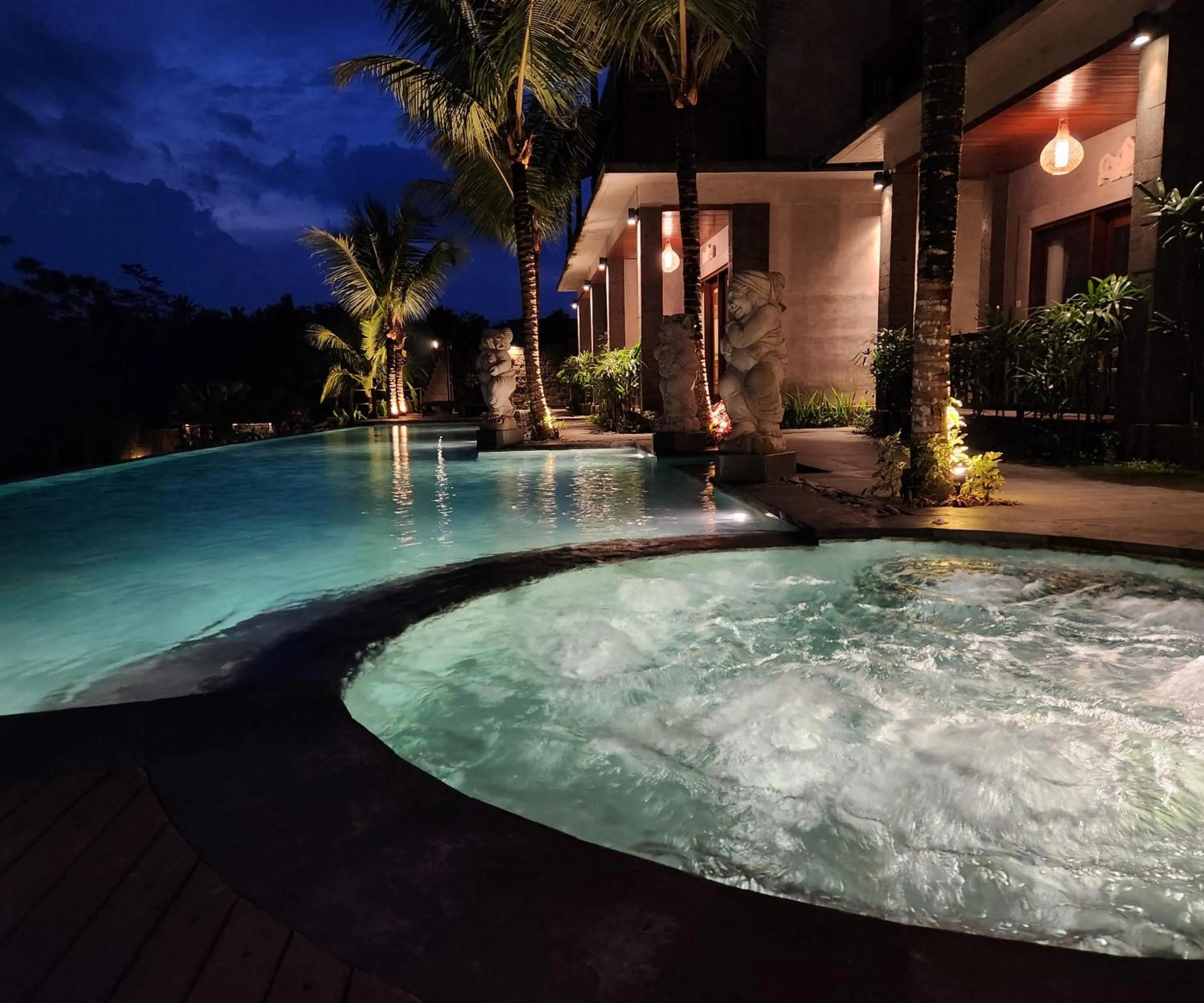 Swimming pool in Pinggala Villa Ubud