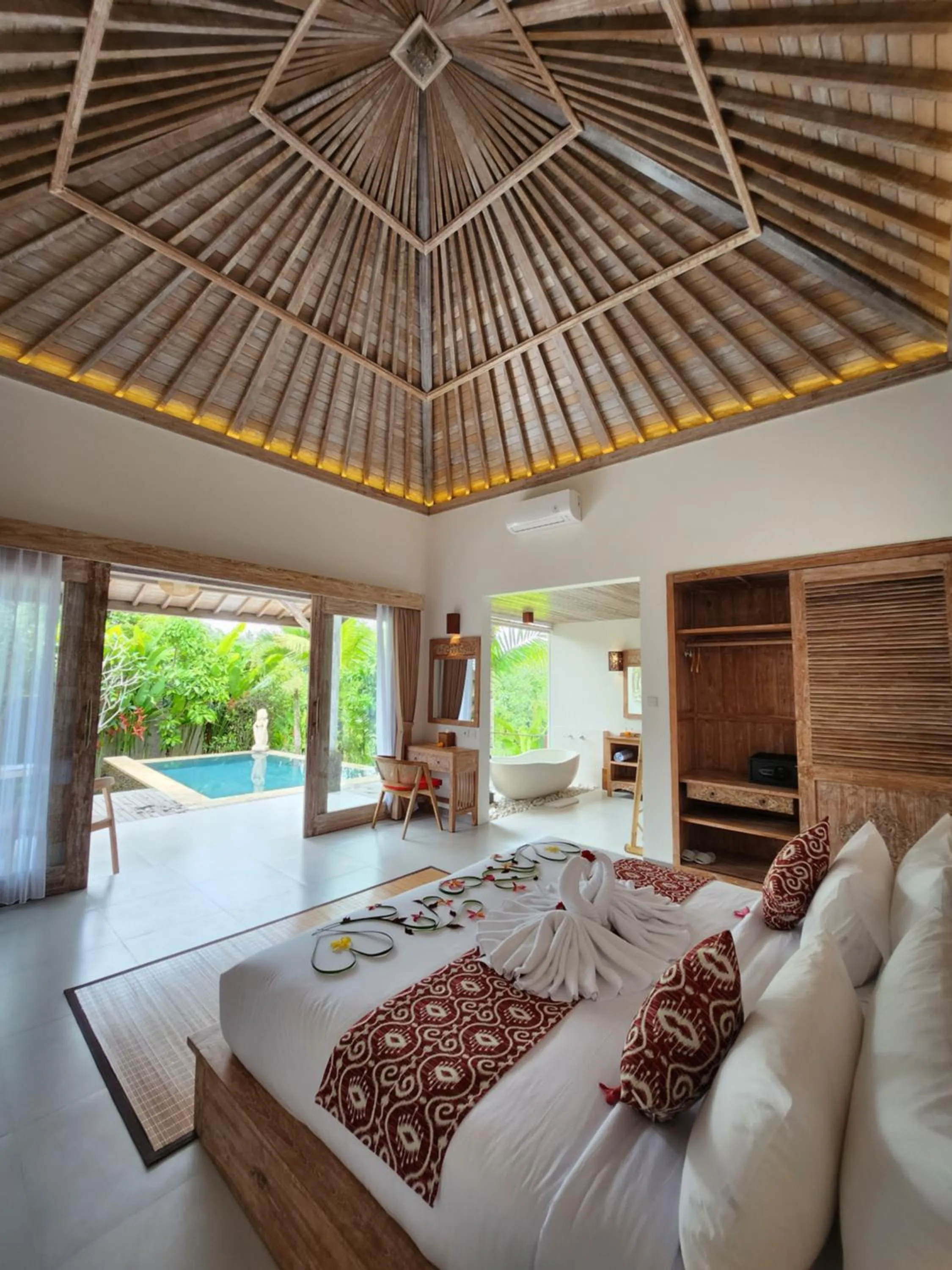 Bedroom in Pinggala Villa Ubud