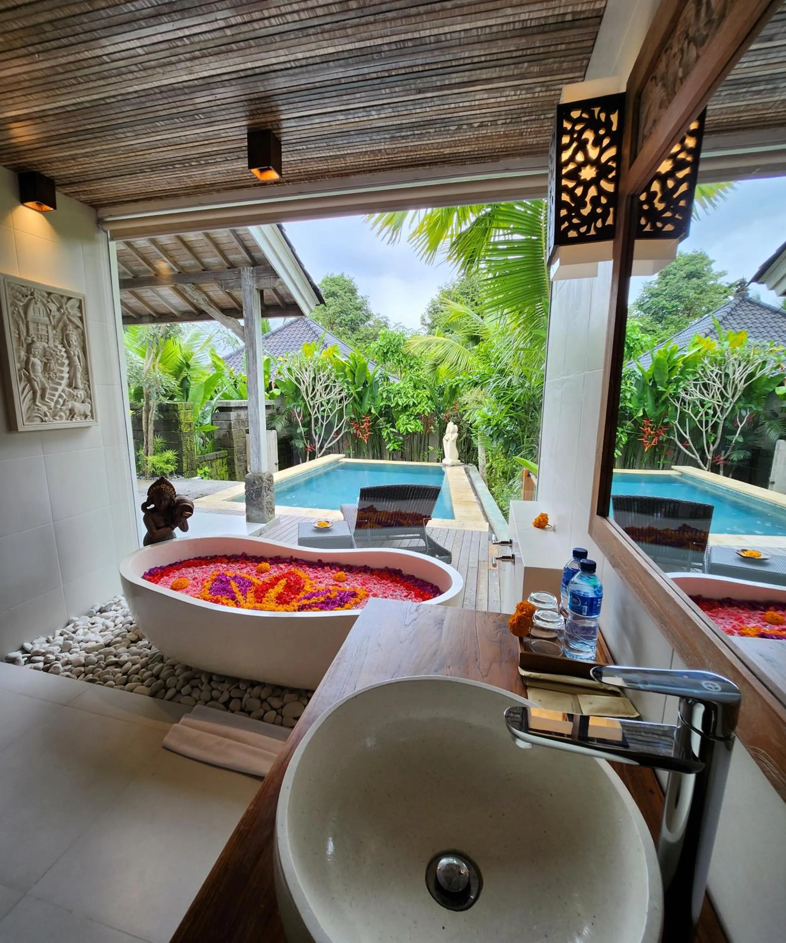 Toilet in Pinggala Villa Ubud