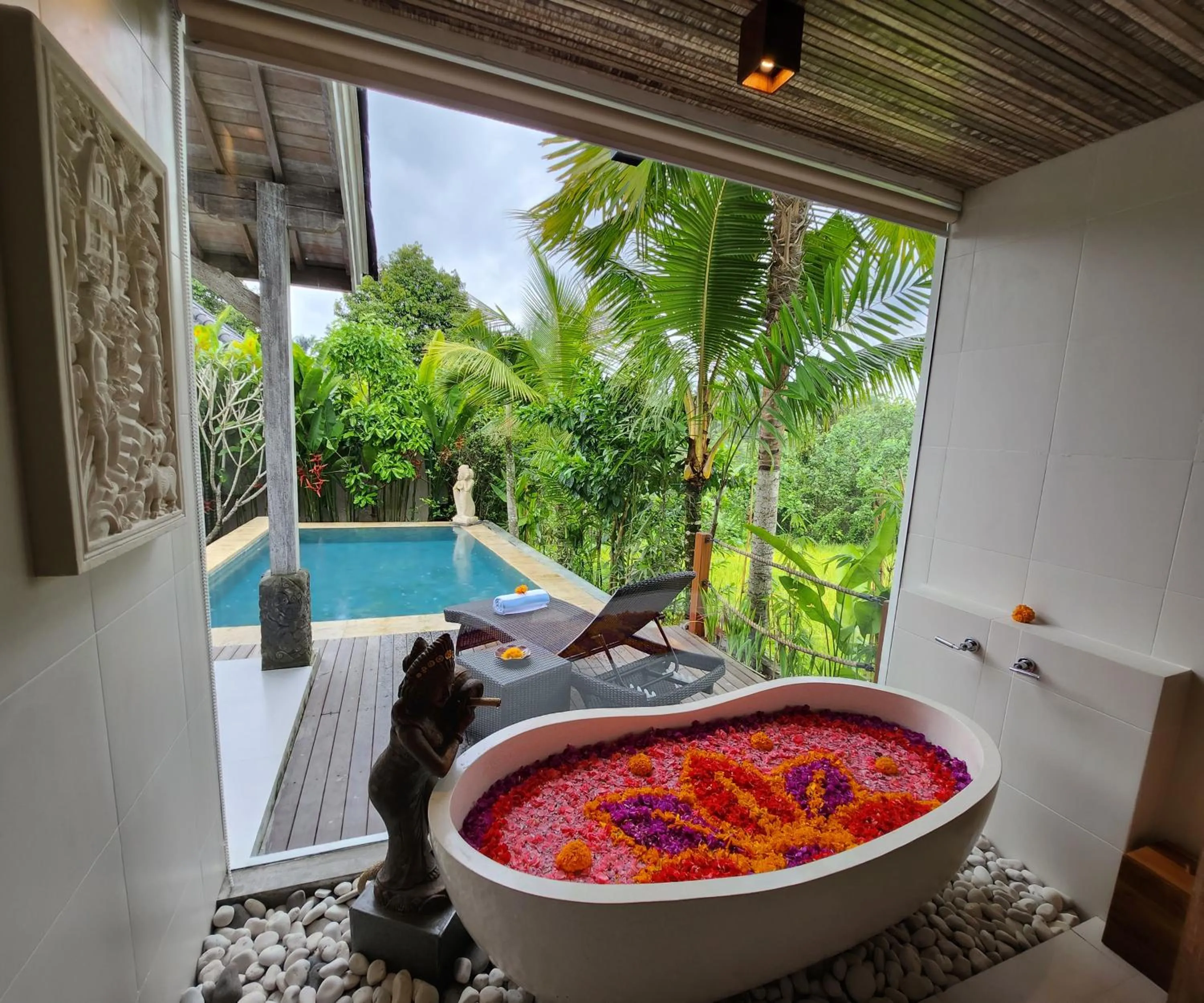 Bathroom in Pinggala Villa Ubud