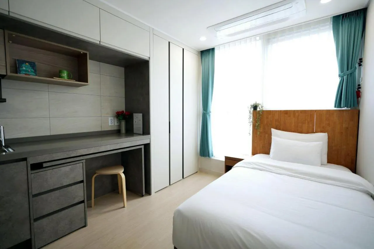 Bedroom, Bed in Wellstay hotel Incheon