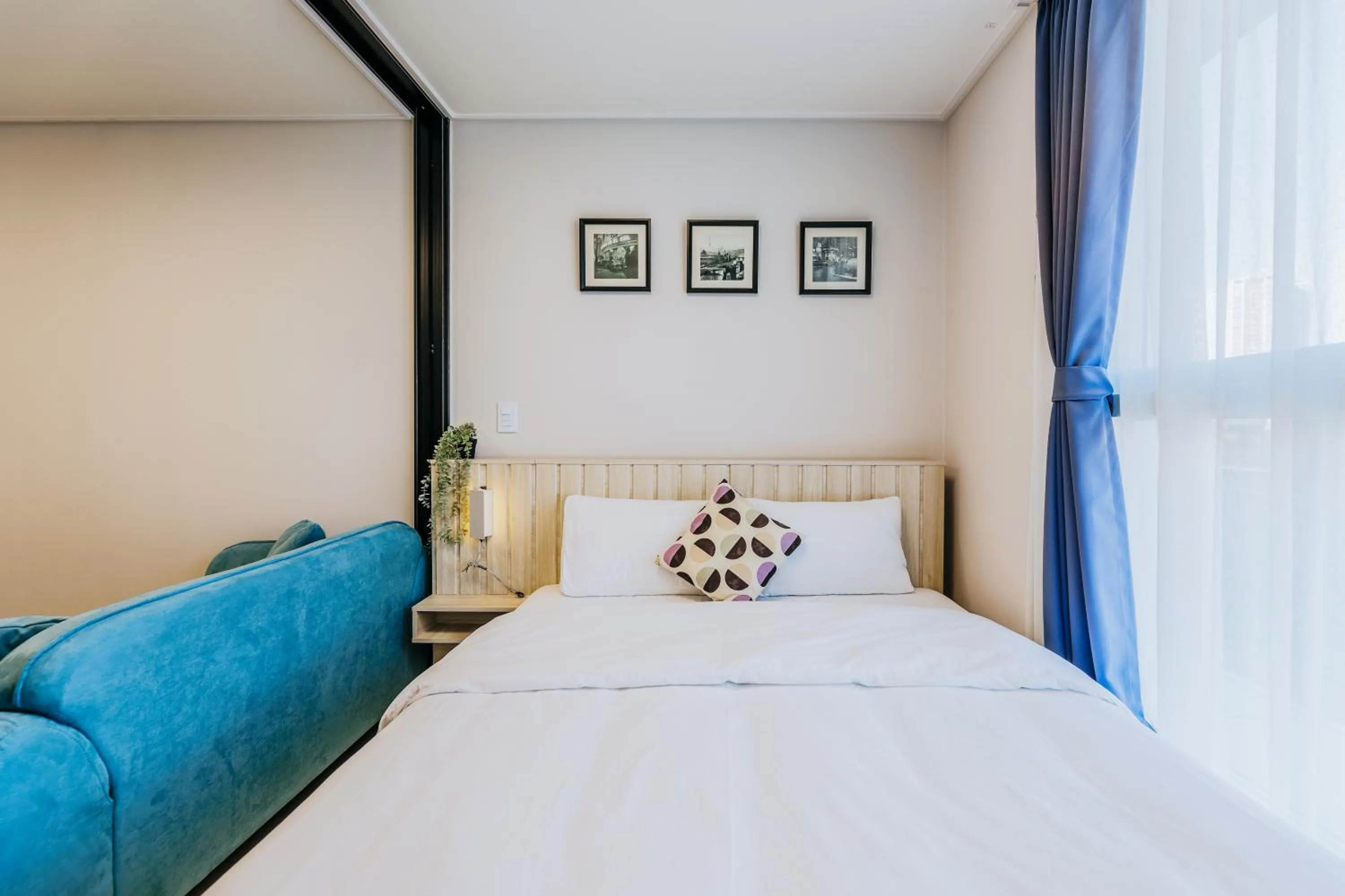 Bed in Wellstay hotel Incheon