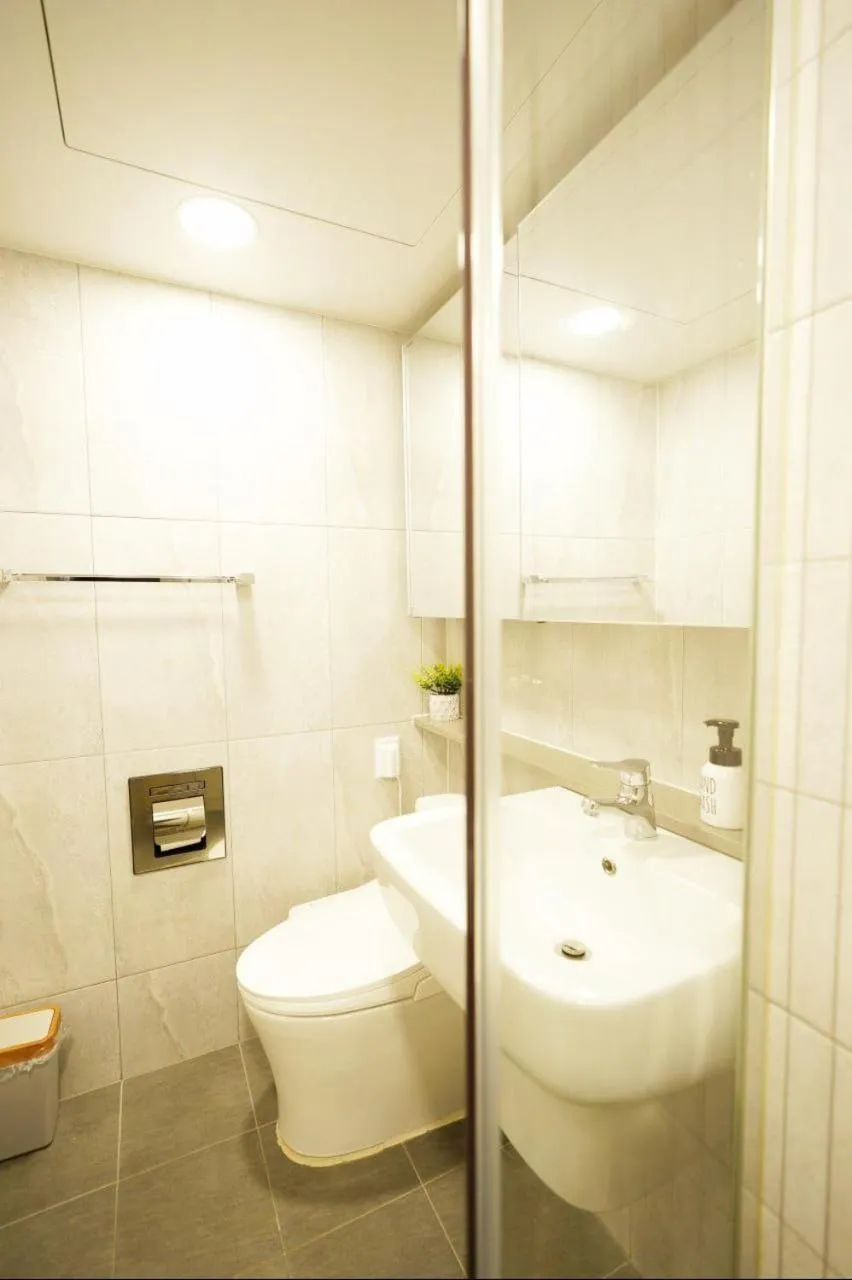 Toilet in Wellstay hotel Incheon