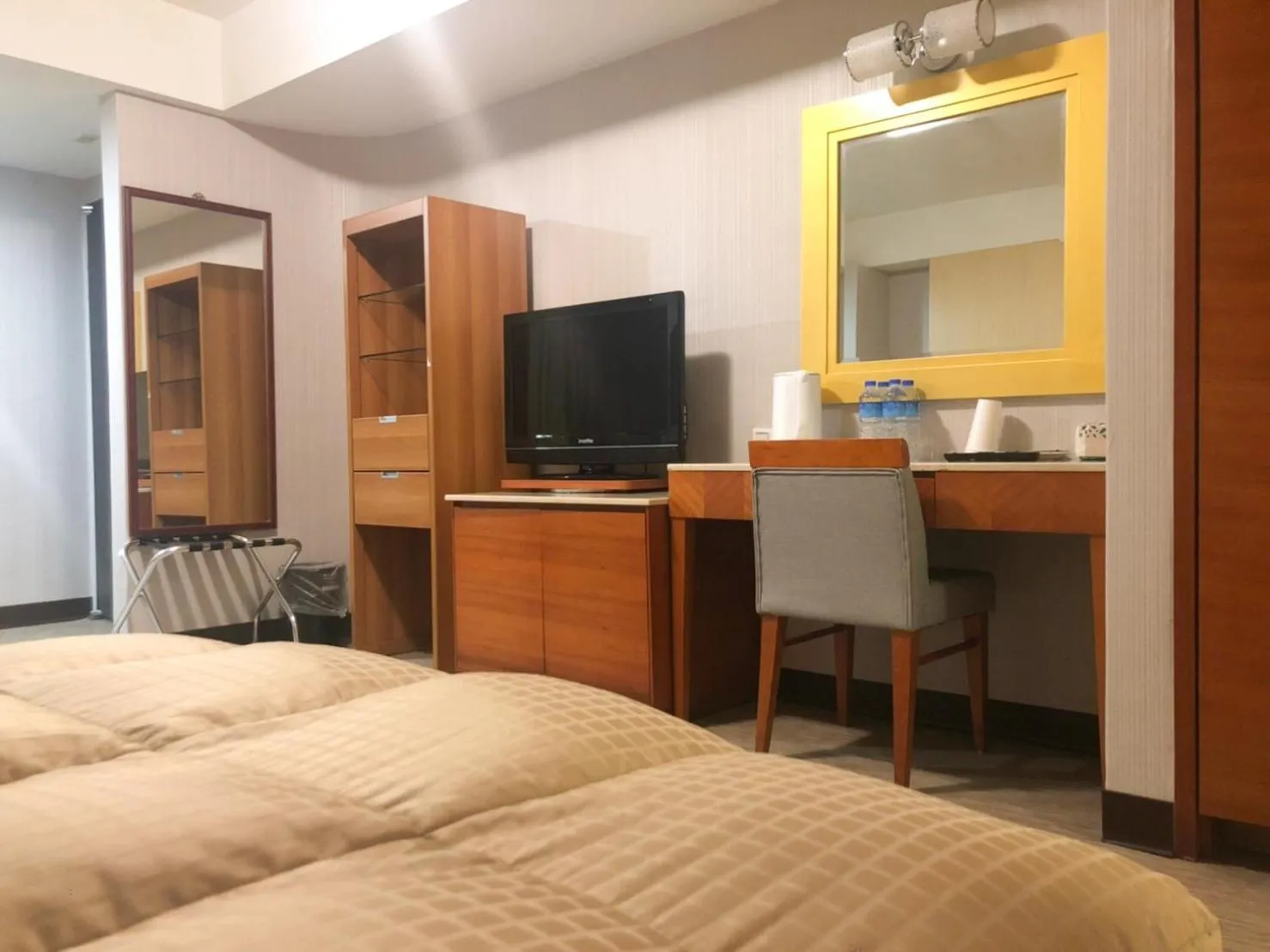 Photo of the whole room, Bed in Doitsu Hotel