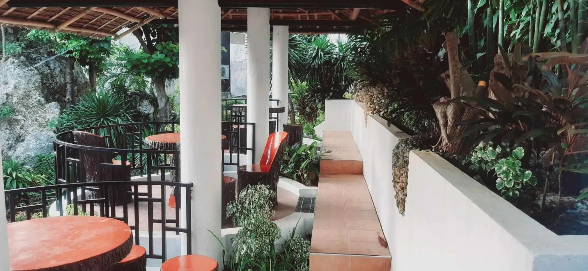 Dining area in Avana Hills Boracay Prime Grand Suite 202