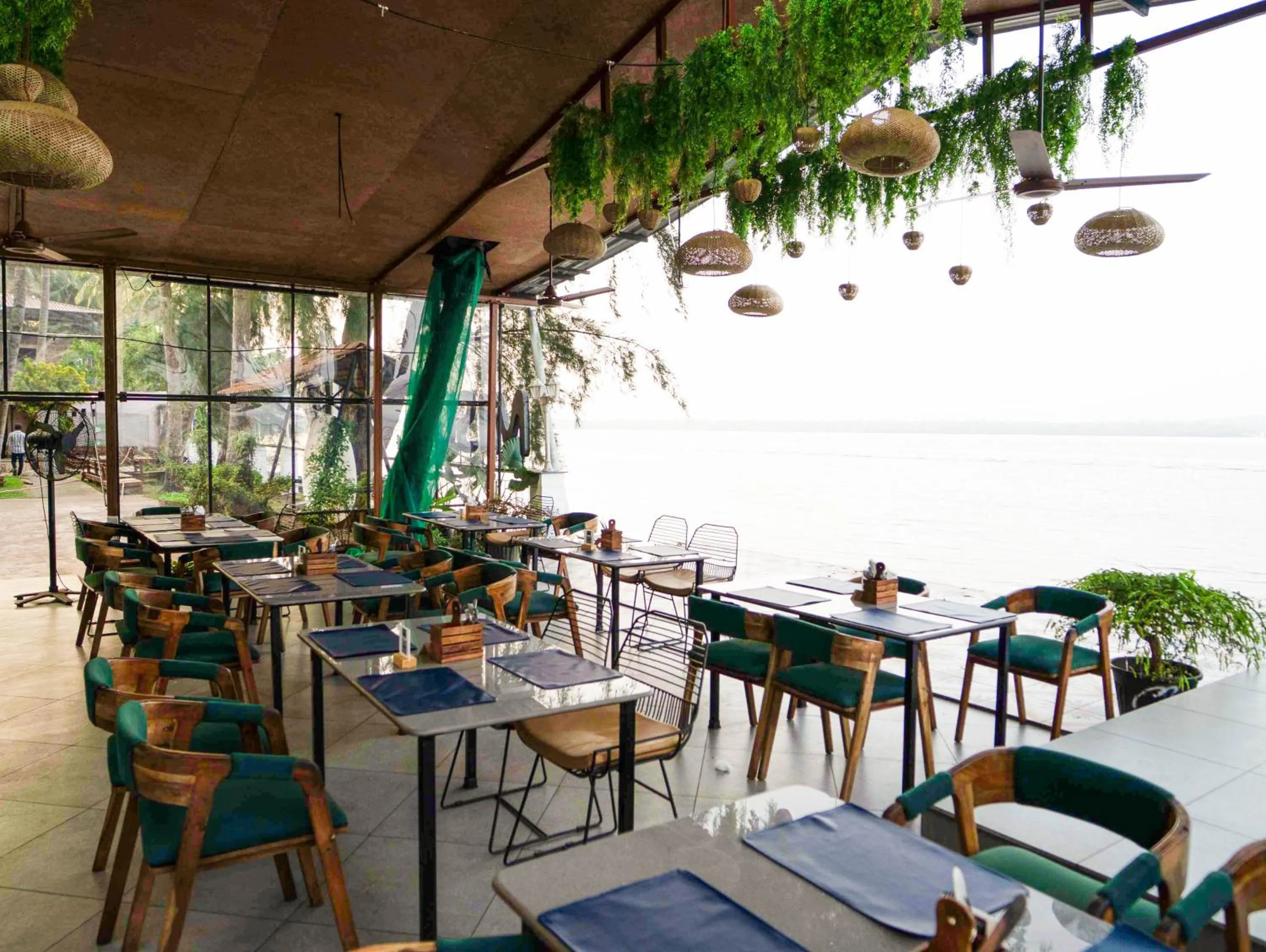 Blu Missel By The River