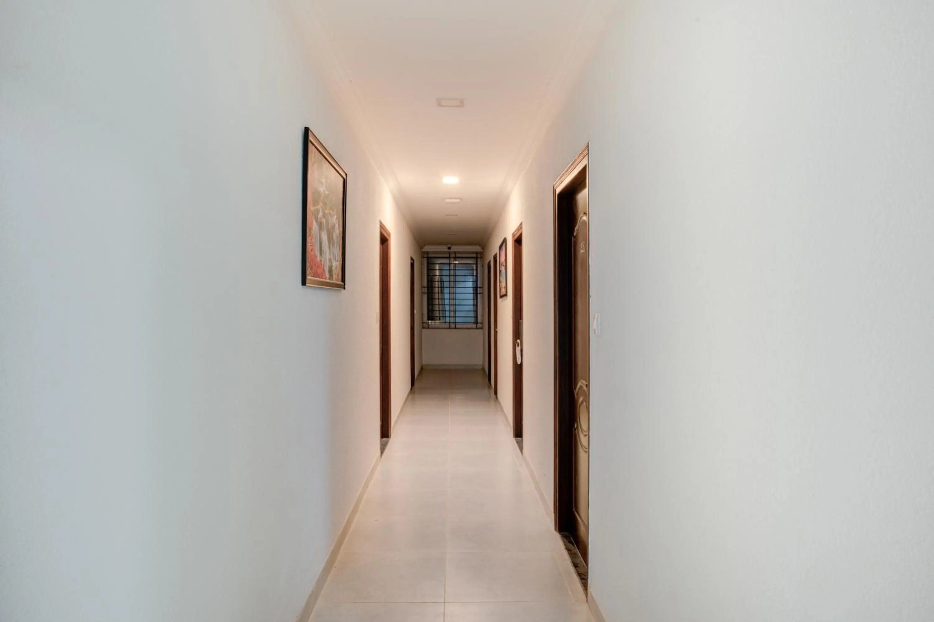 Lobby or reception in Hotel Sterling Inn Bangalore International Airport