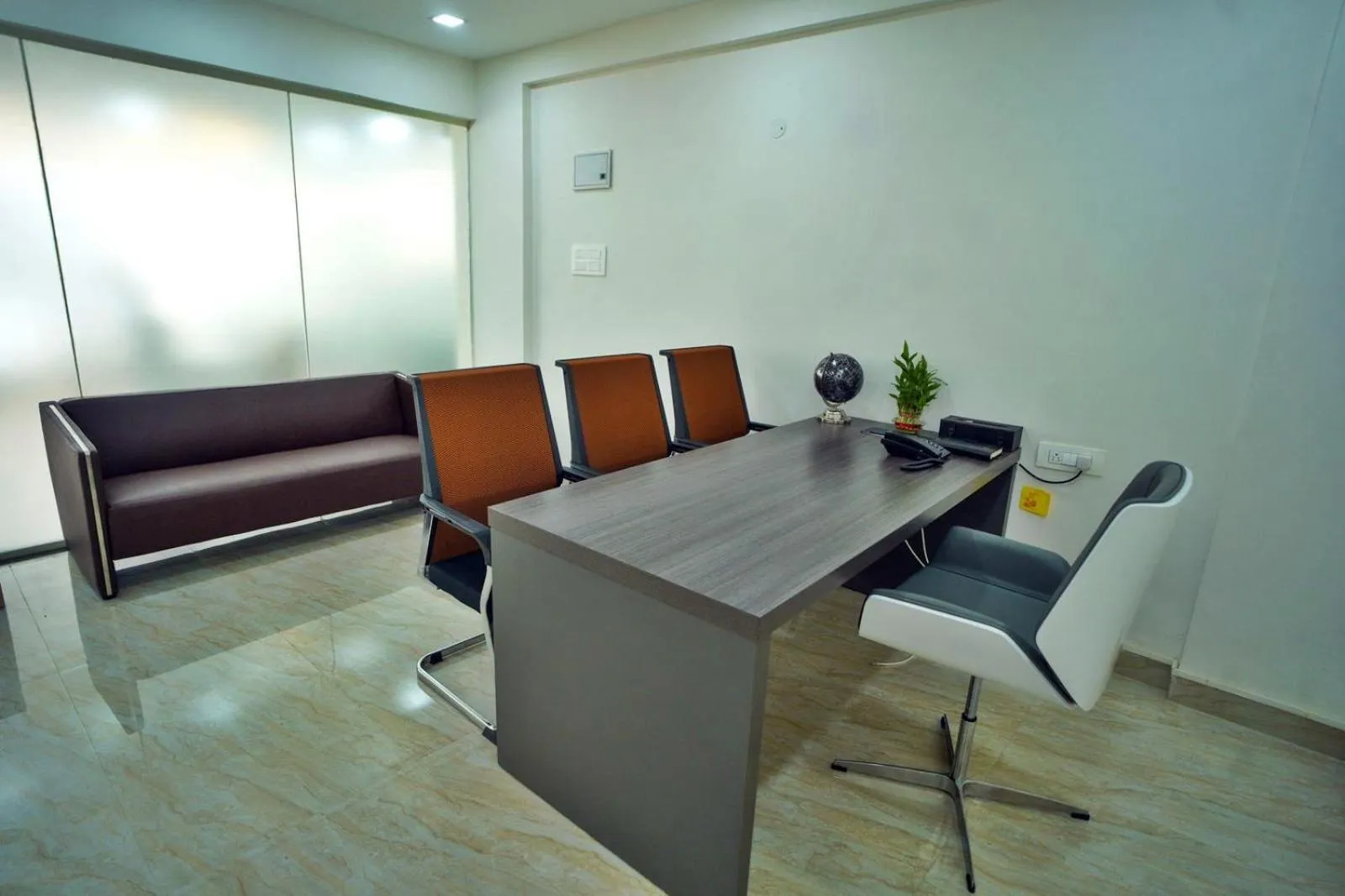 Meeting/conference room in Hotel Sterling Inn Bangalore International Airport