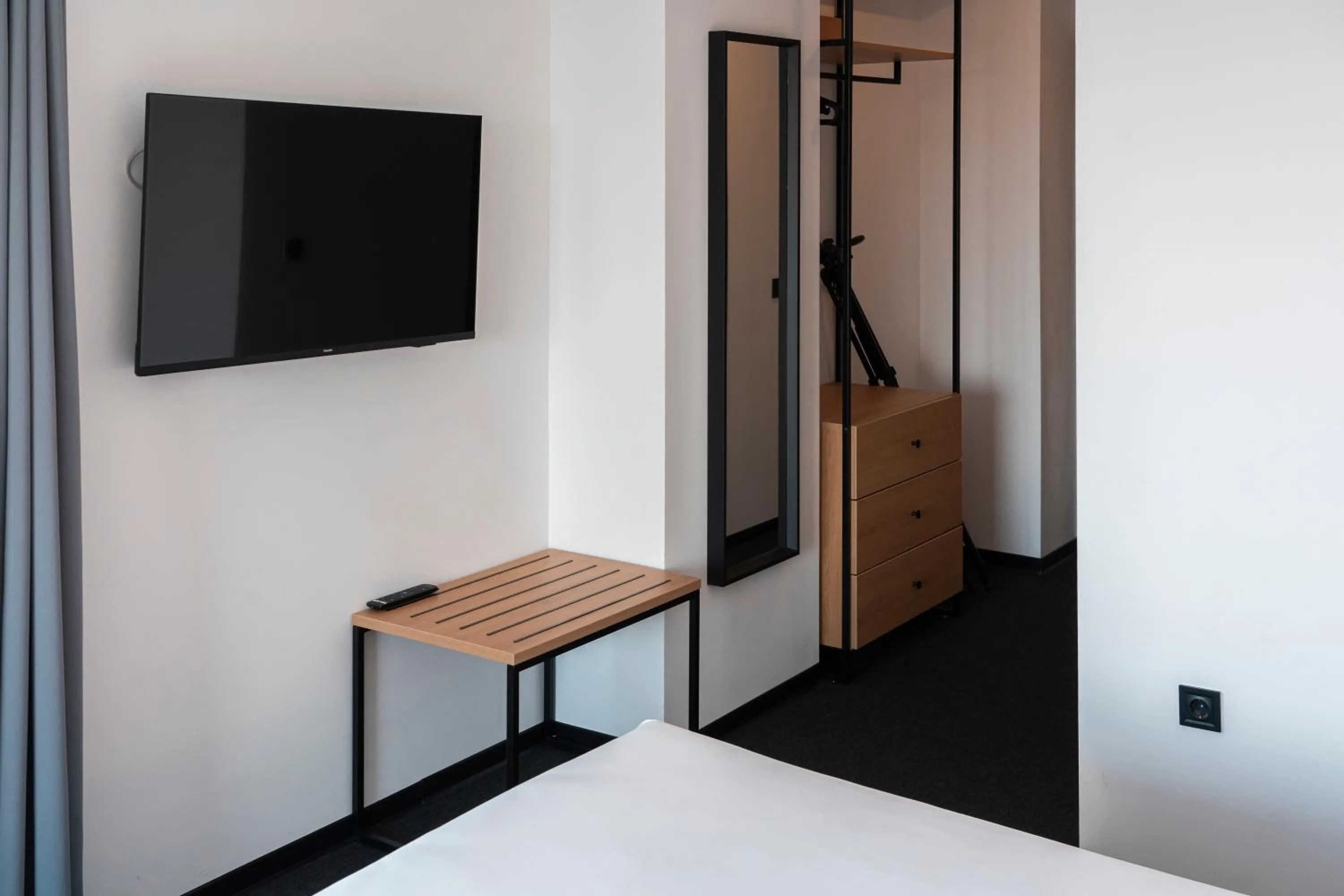 TV and multimedia, Bed in Hotel Campus 90 - Free Parking