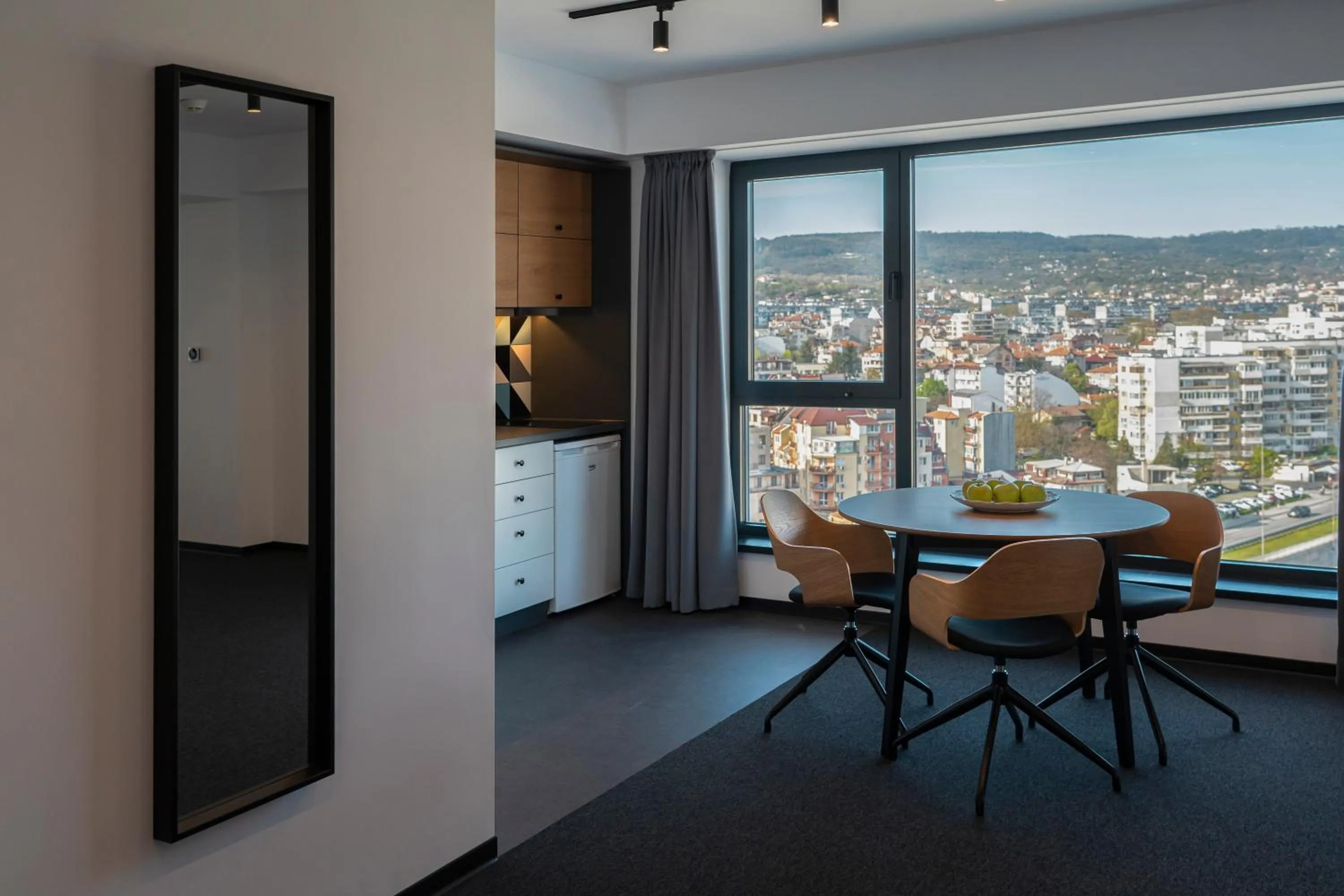 Living room in Hotel Campus 90 - Free Parking