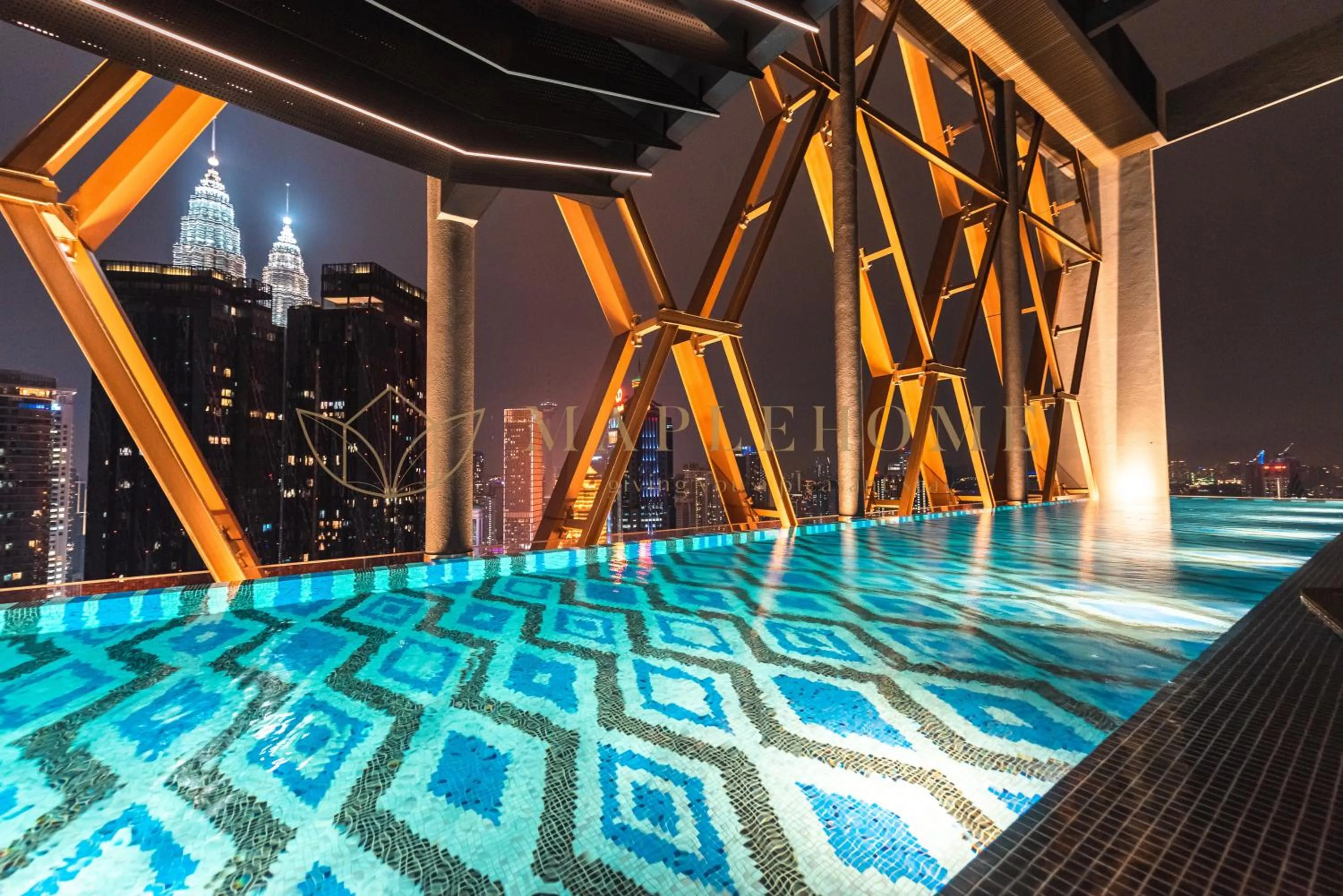 Night in Scarletz Premier Suites Kuala Lumpur